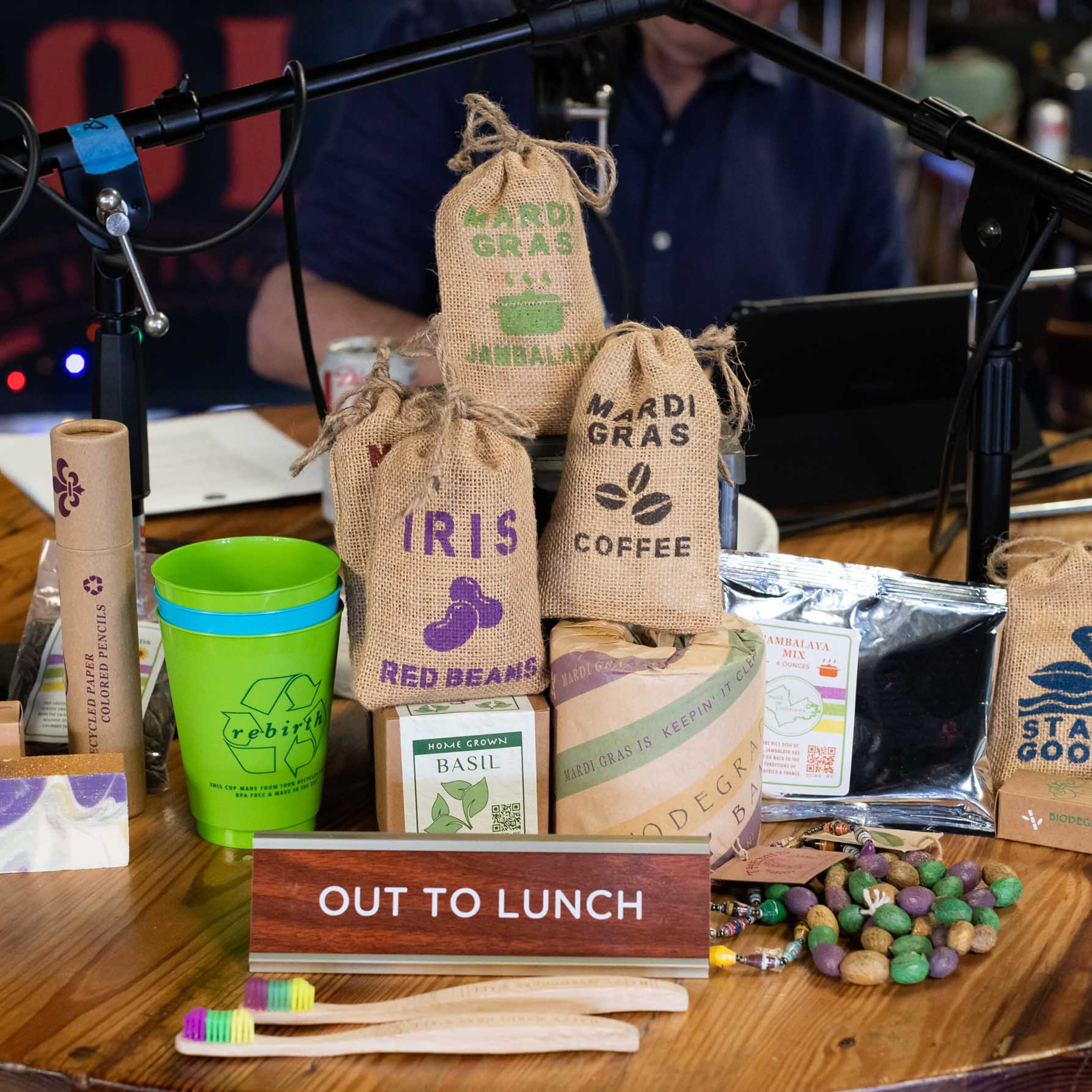 It\'s New Orleans: Out to Lunch