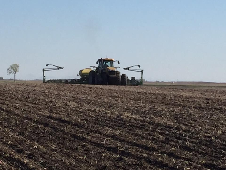 Morning Ag News, May 12, 2021: The spring planting rush is on