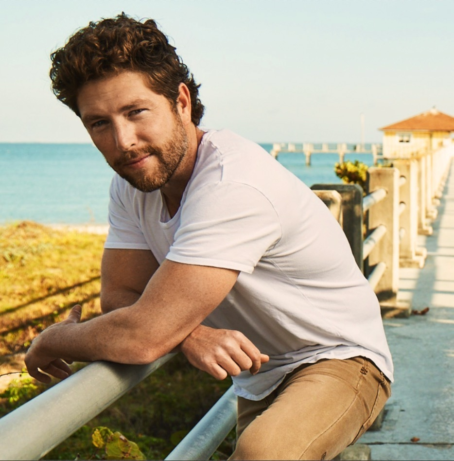 Chris Lane Stops In episode artwork