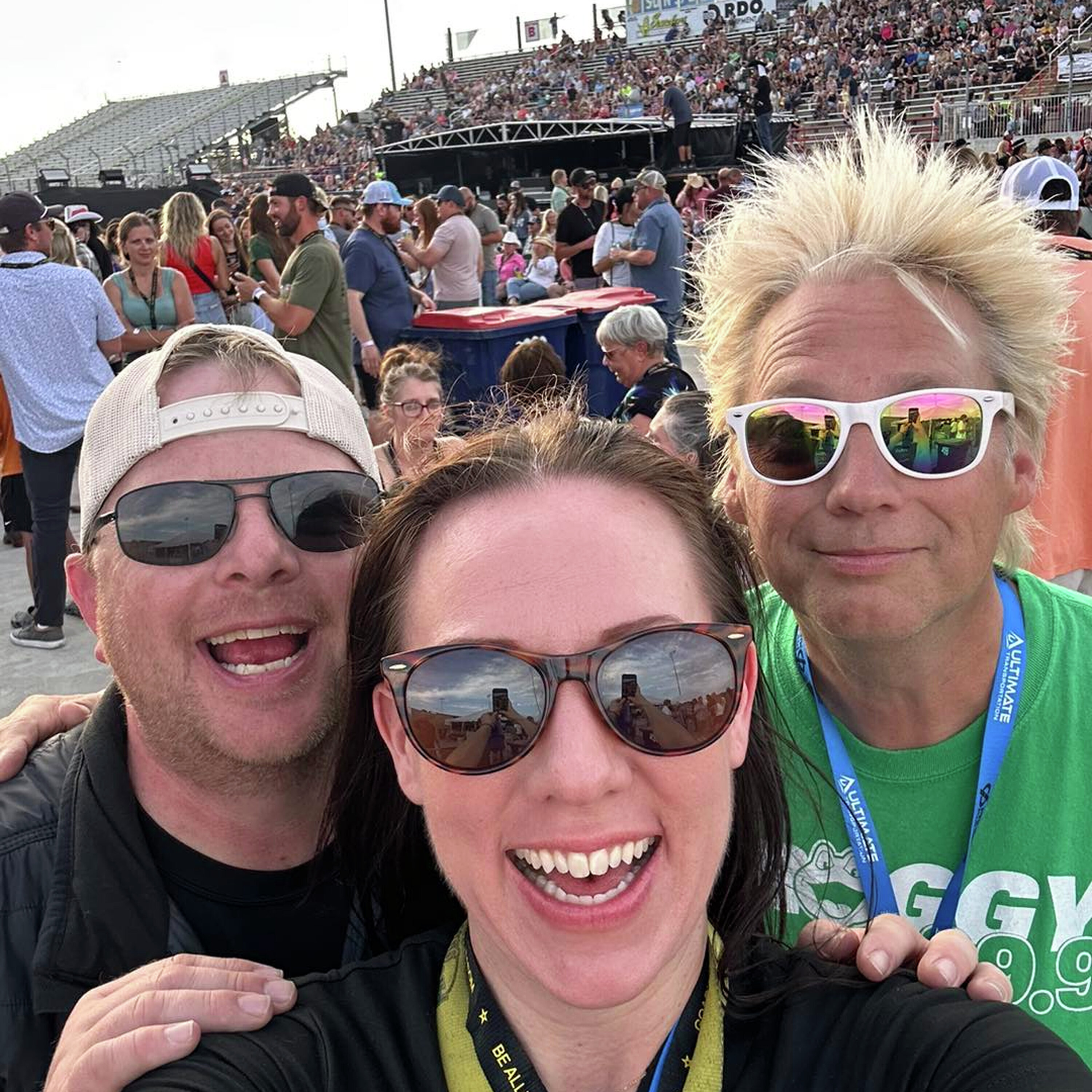 Make Us Laugh Monday: Jokes from Scotch, Tank & Mandy (Plus Listener Laughs!) Make Us Laugh Monday: Jokes from Scotch, Tank & Mandy (Plus Listener Laughs!)