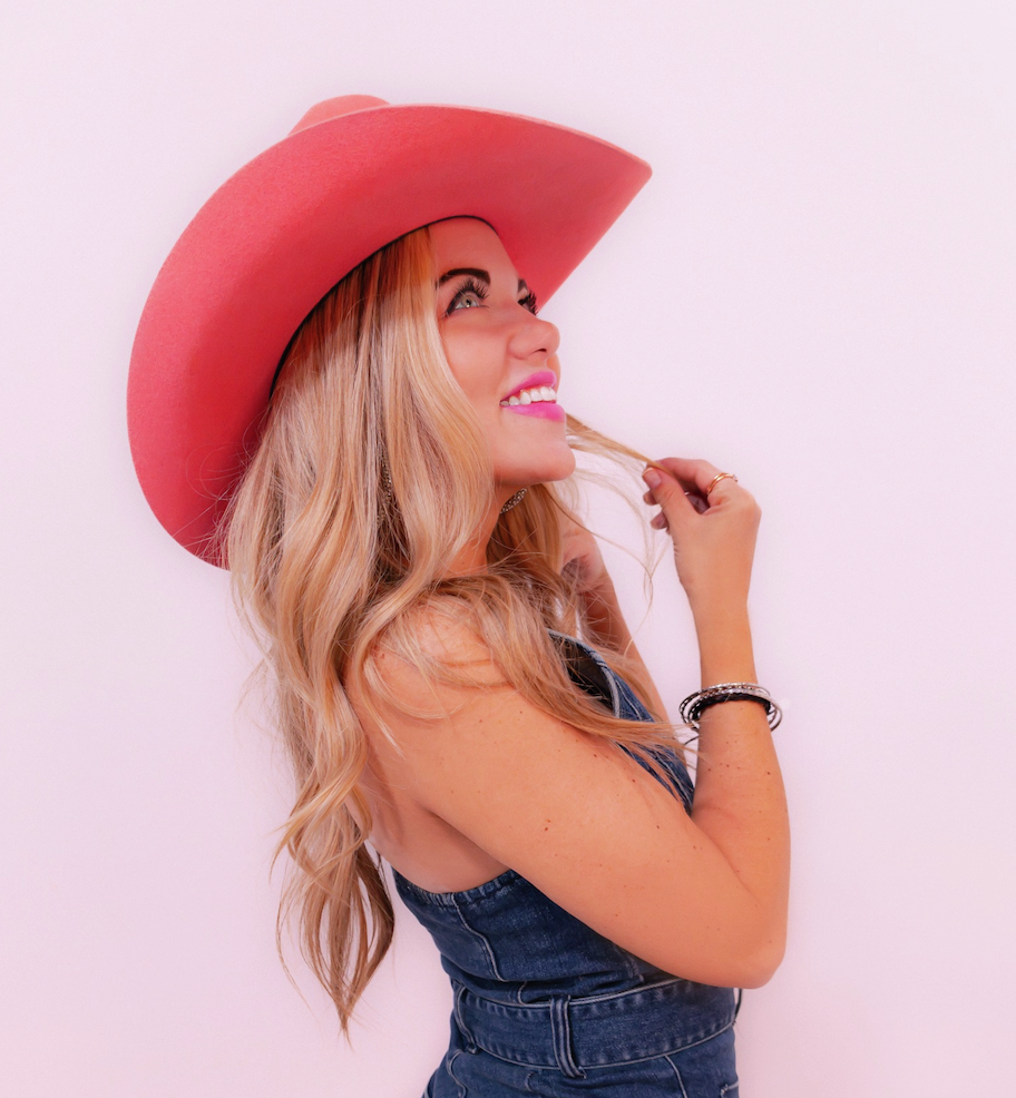 Kirstie Kraus Calls Bryan & Mikala To Talk About Her New Single episode artwork