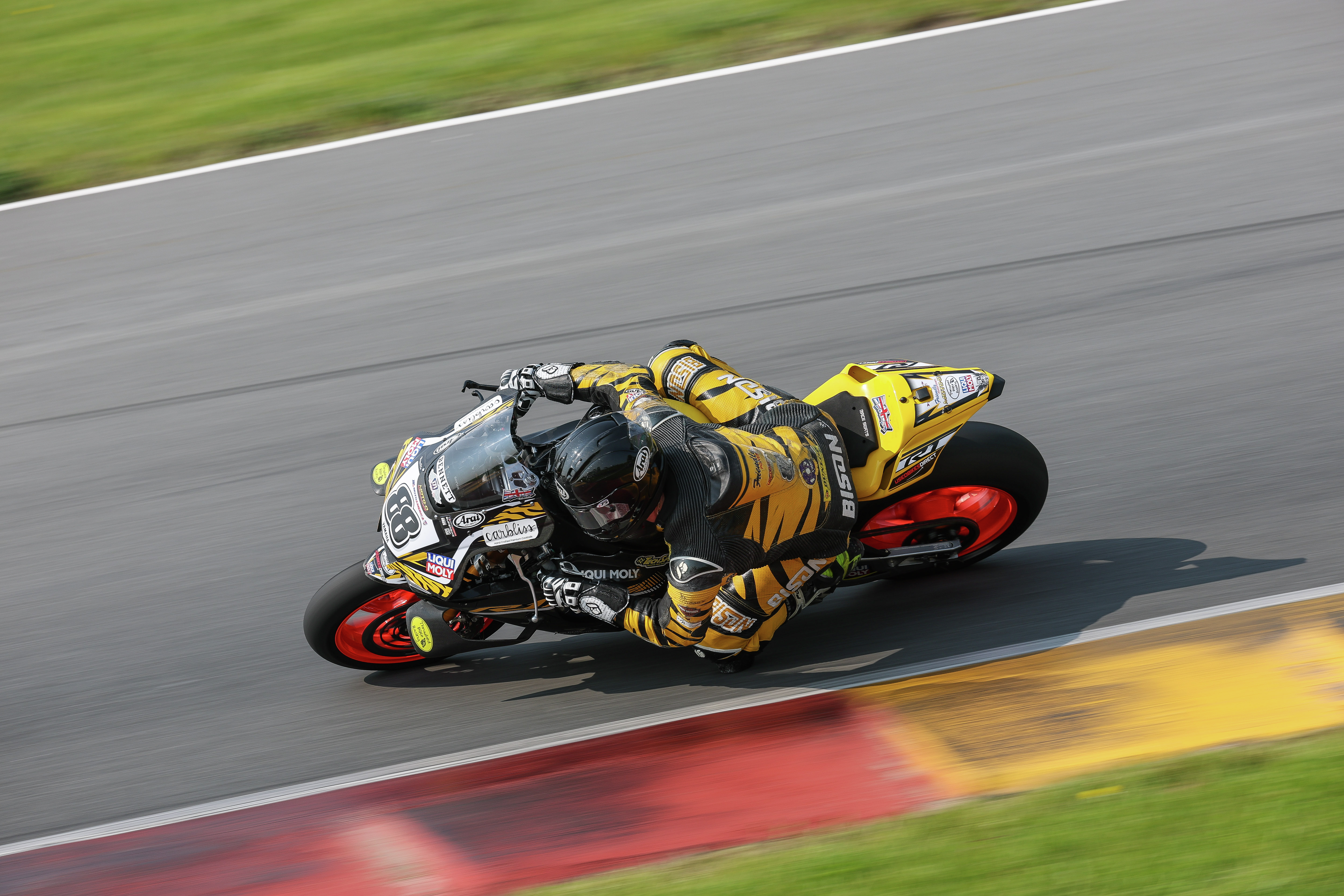 Otto talks with SuperBike rider Max Flinders about the upcoming weekend at Road America