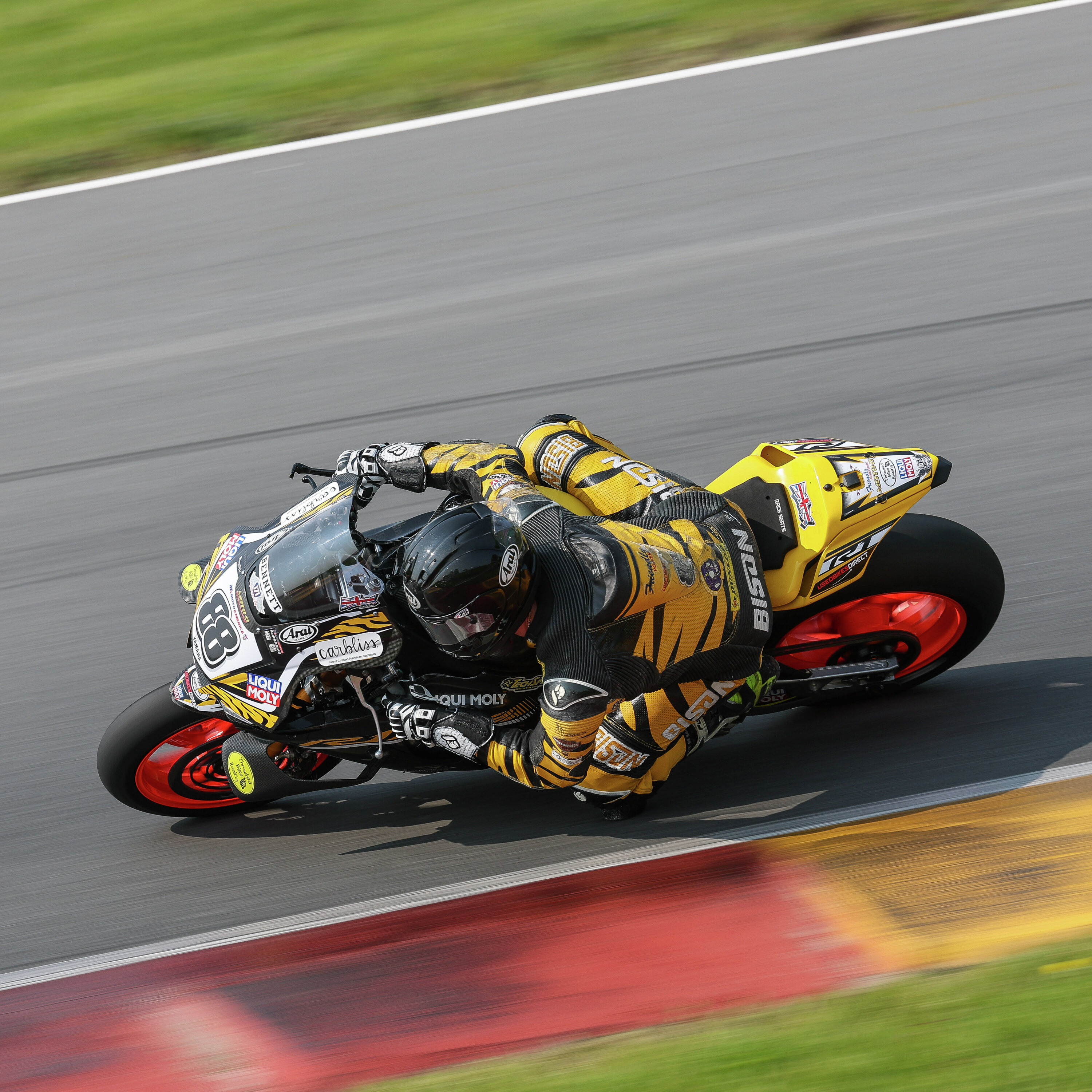 Otto talks with SuperBike rider Max Flinders about the upcoming weekend at Road America episode artwork
