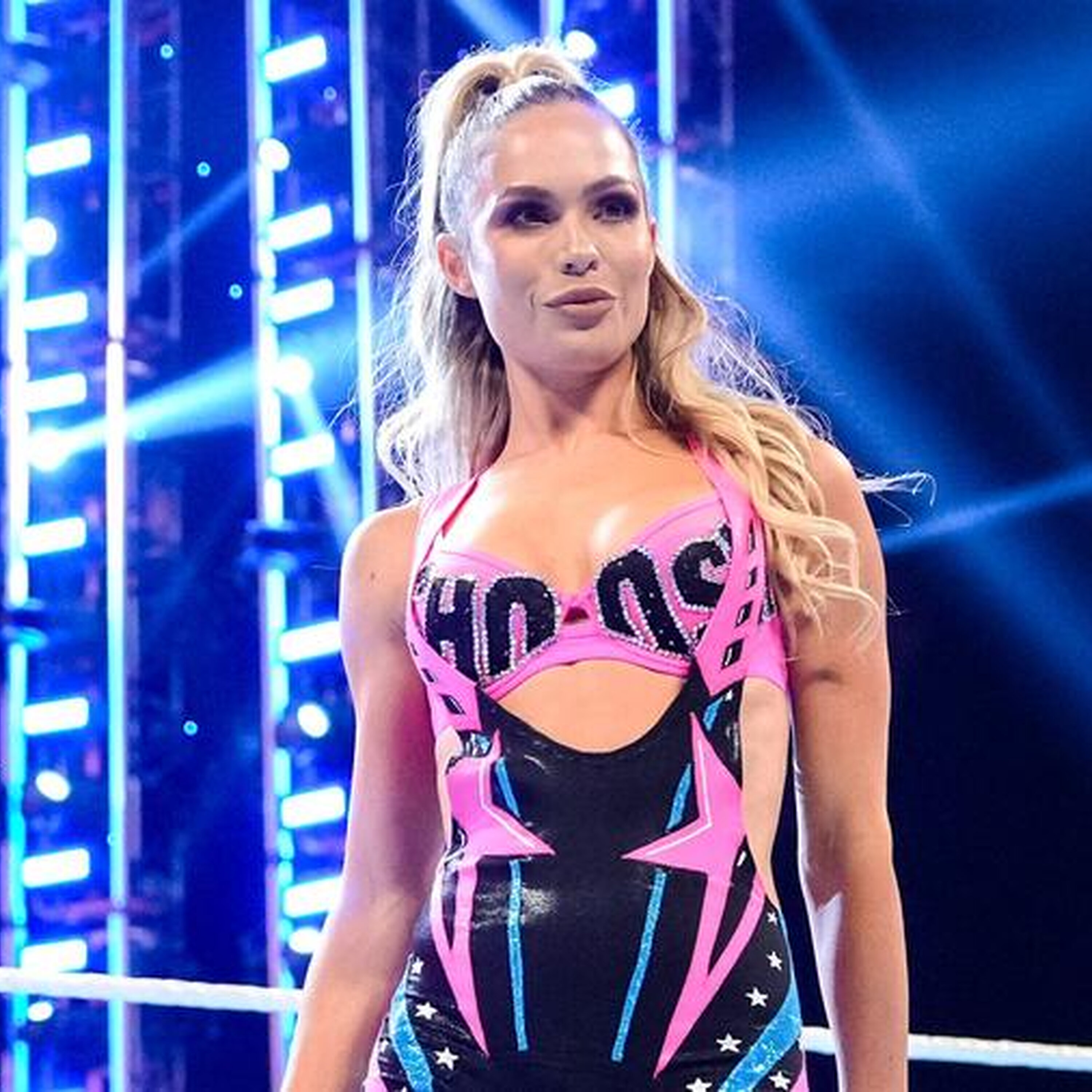 Otto Talks with WWE Superstar Maxxine Dupri about Raw in Milwaukee episode artwork
