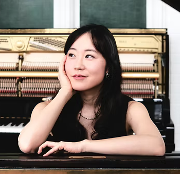 Rieko Makita, piano: Night and Reflections at Tempo Rubato