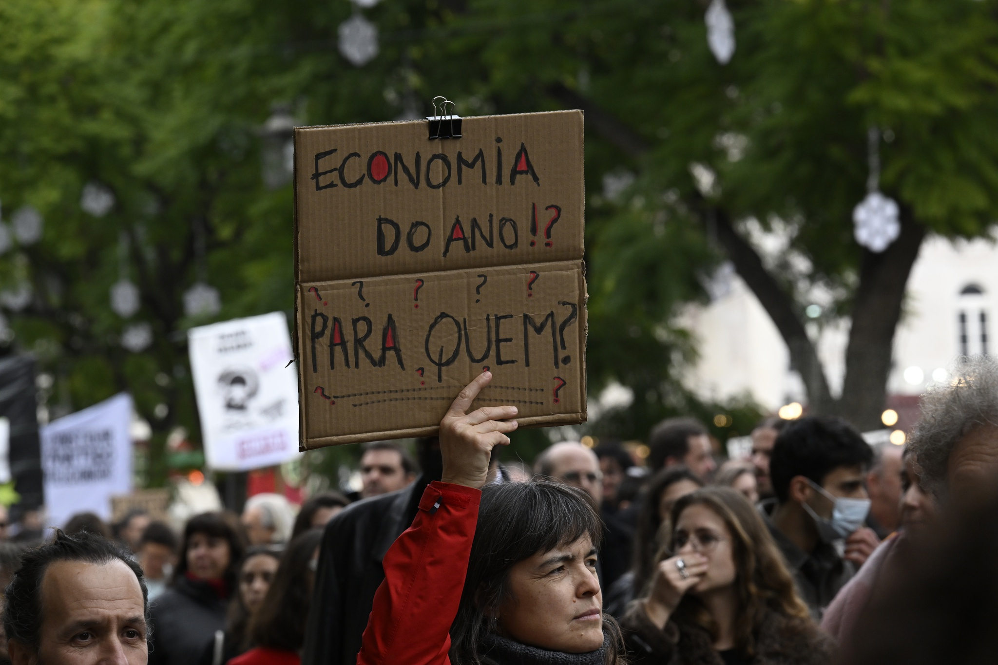 A greve que o Governo menospreza, Gouveia e Melo a submergir e o sempre em pé da política