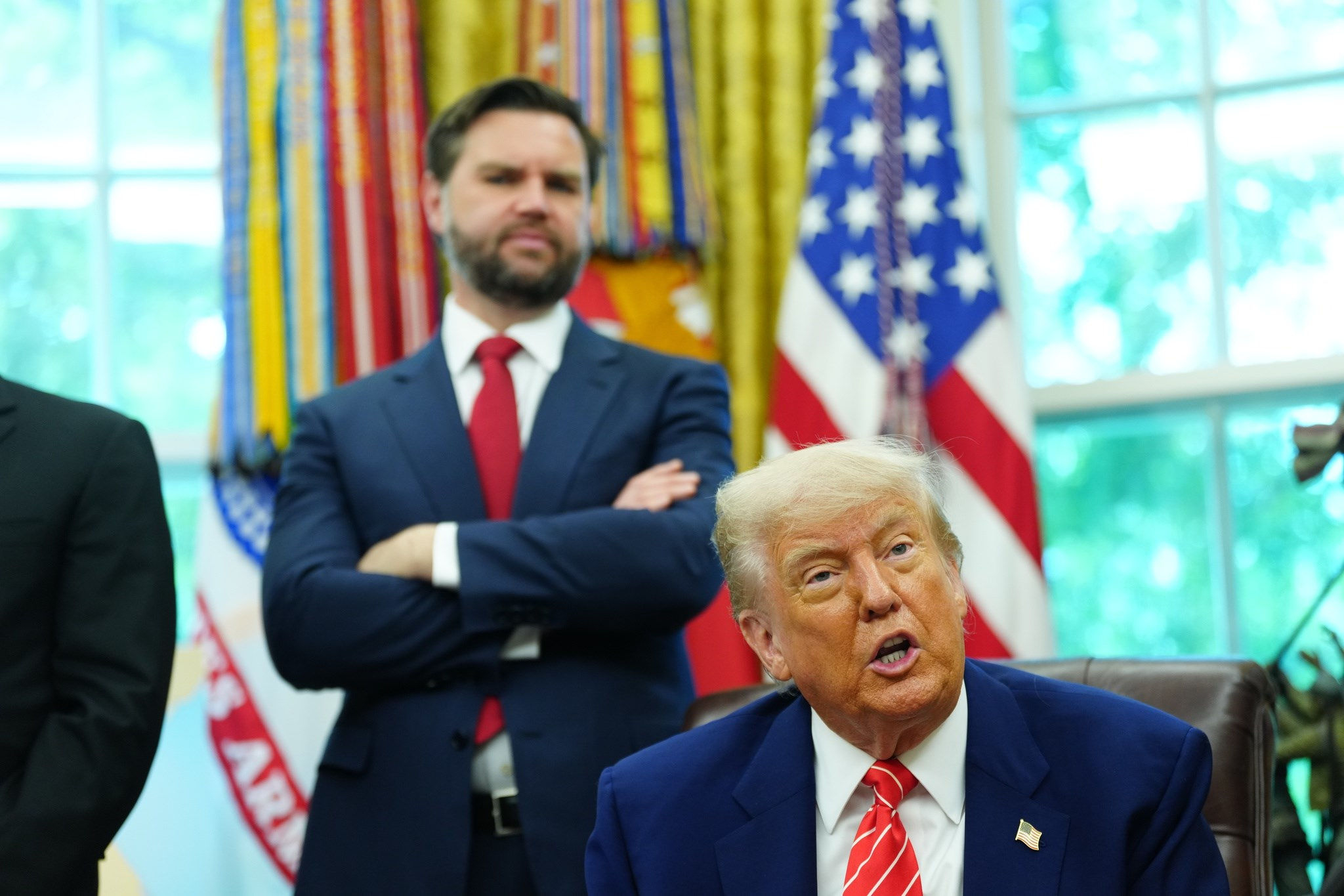 Vance morreu na cruz pelos pecados de Trump?