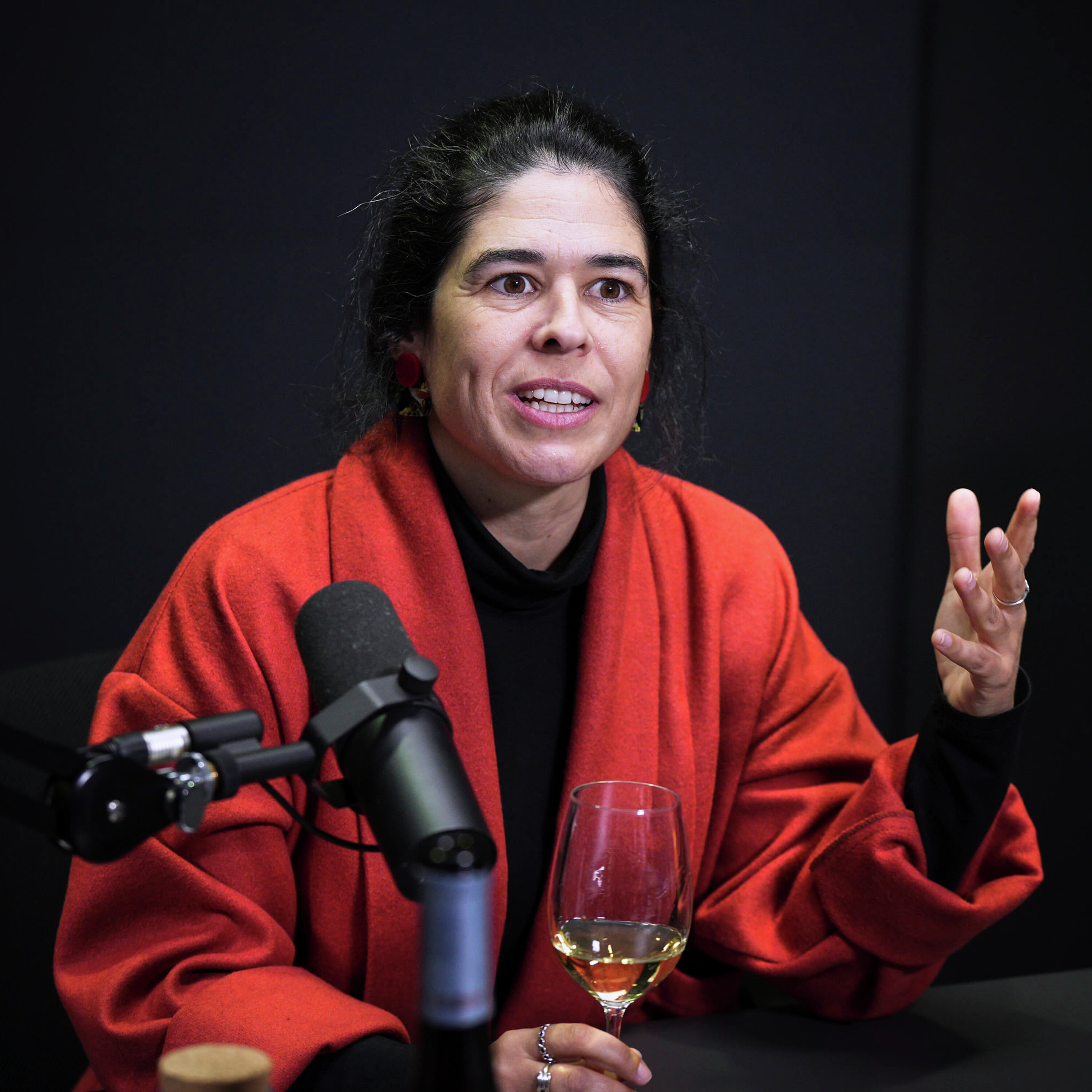 Cultas e Vinho Verde com Madalena Vidigal Cultas e Vinho Verde com Madalena Vidigal