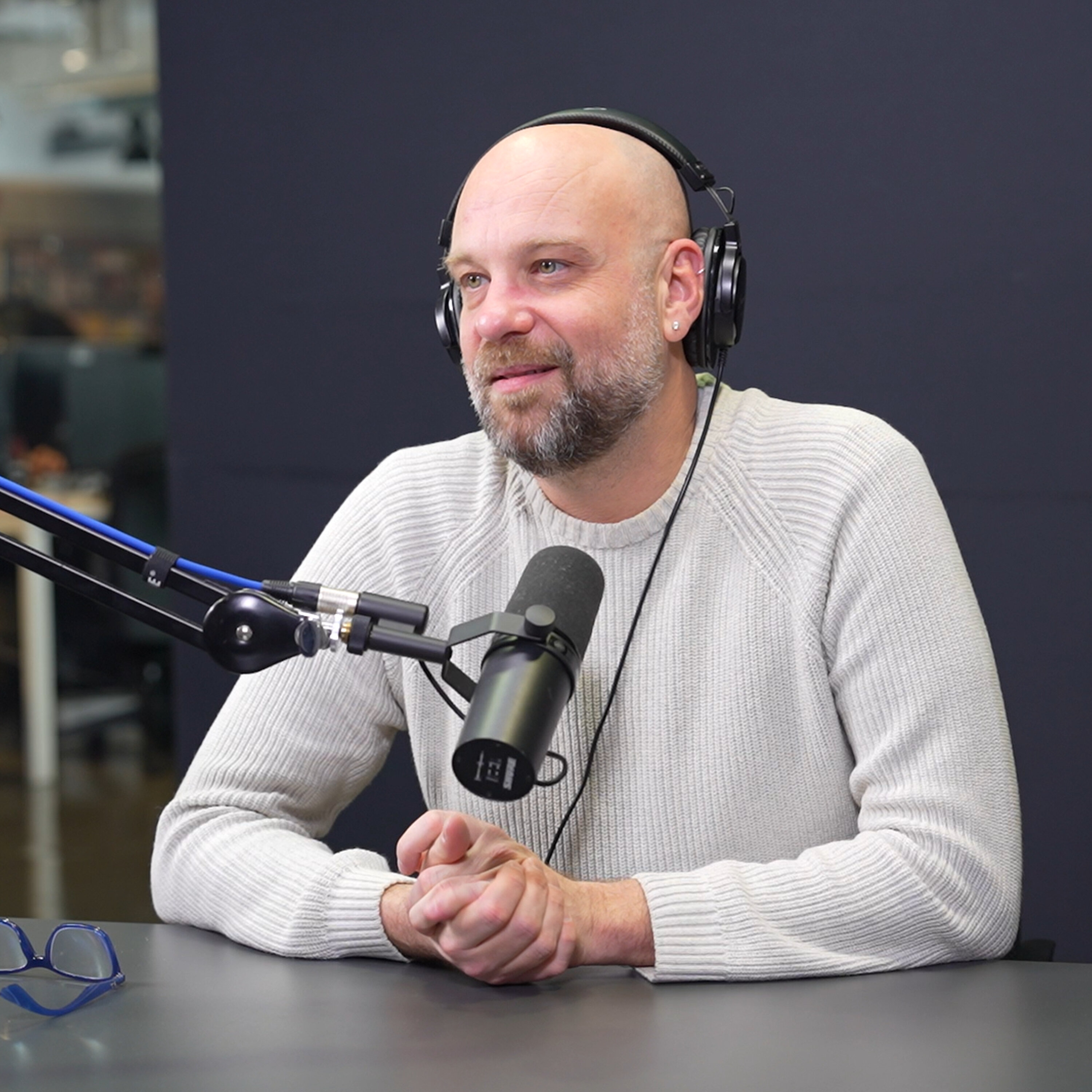 Birras com Hugo Van Der Ding: “Agradeço a liberdade dos meus pais e a inflexibilidade da minha avó"