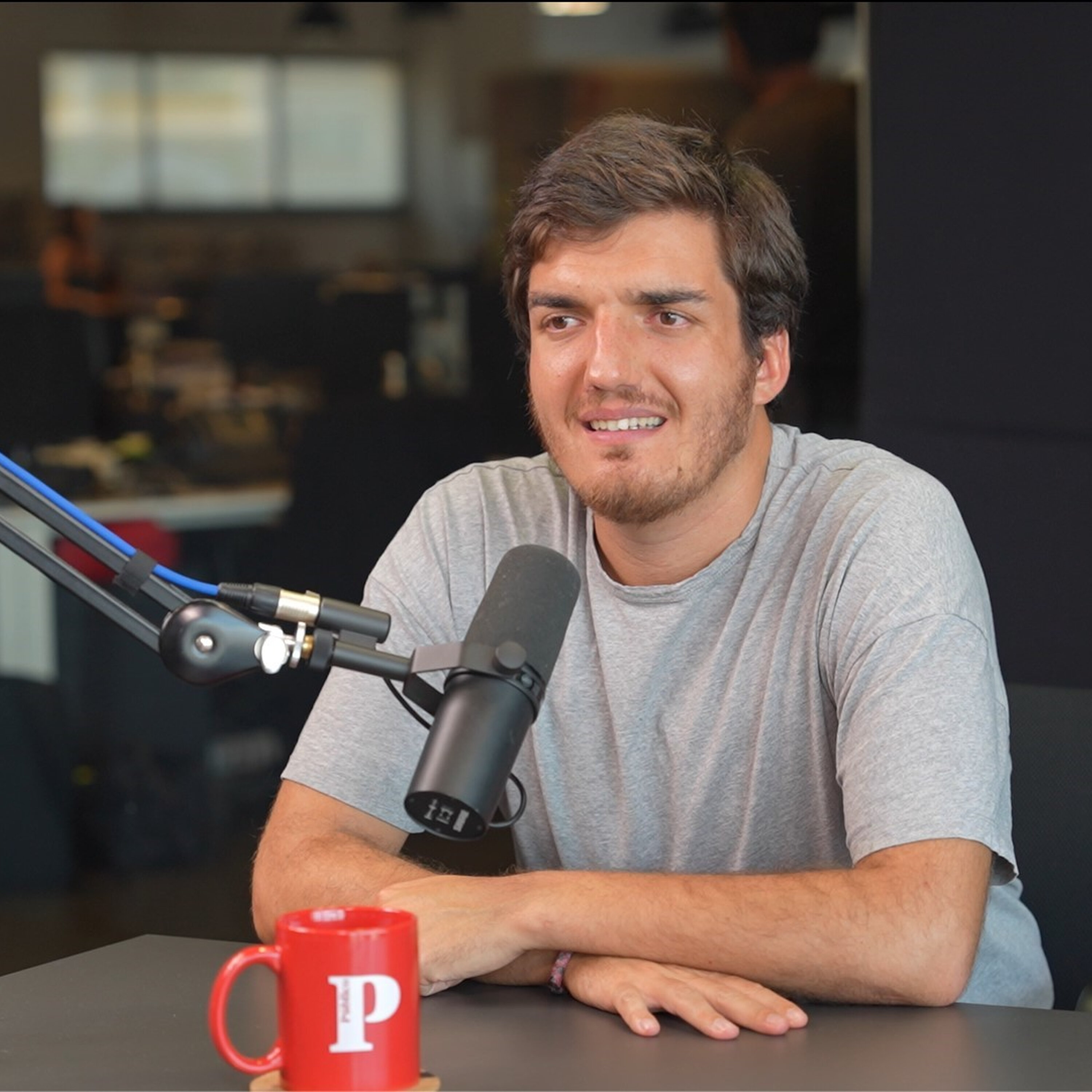 João Maria Jonet: “As câmaras gastam dinheiro em coisas absurdas. Há uma festa a toda a hora”