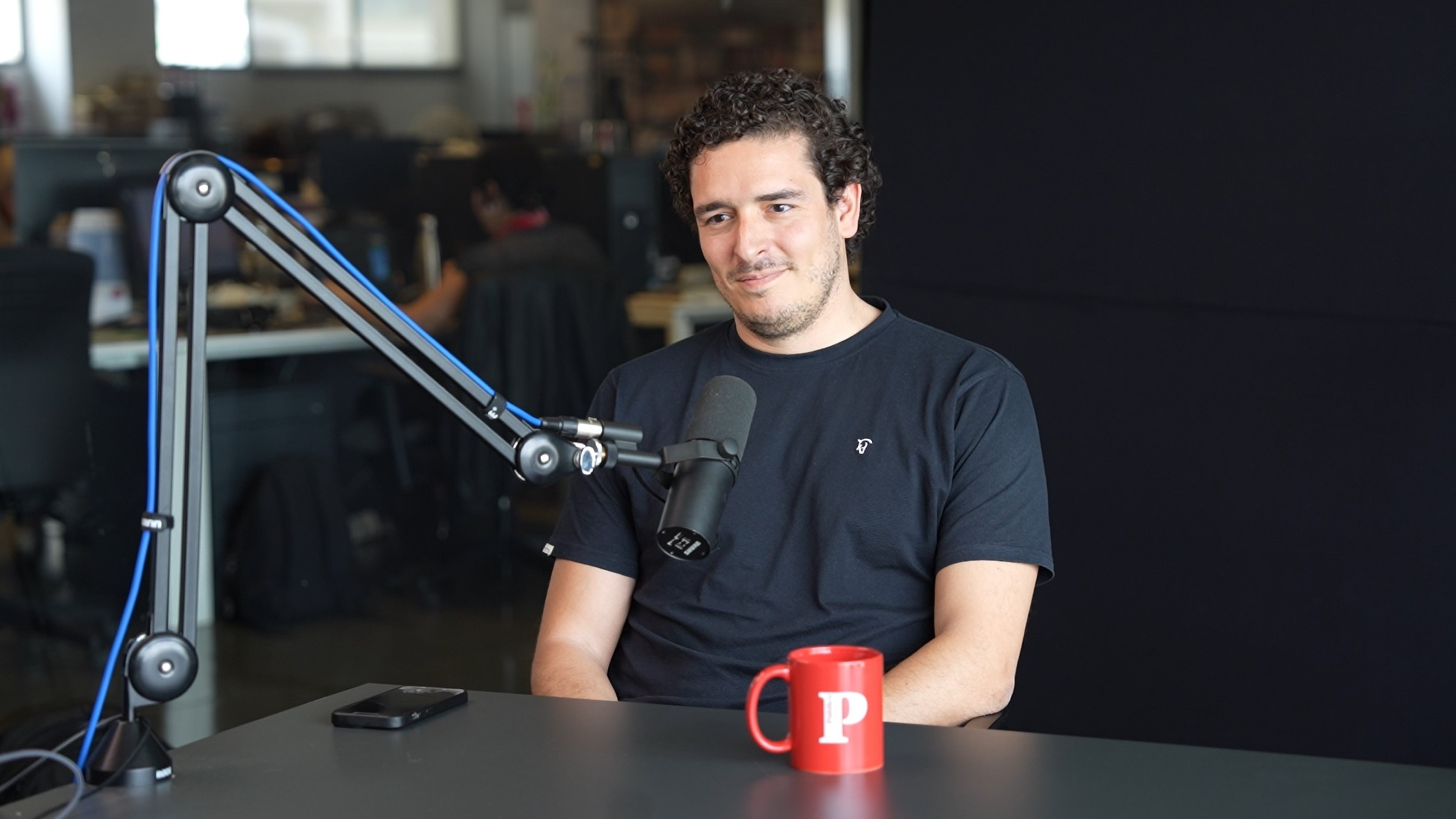 João Marecos: “Os homens ainda hoje reprimem os sentimentos de uma forma penosa”