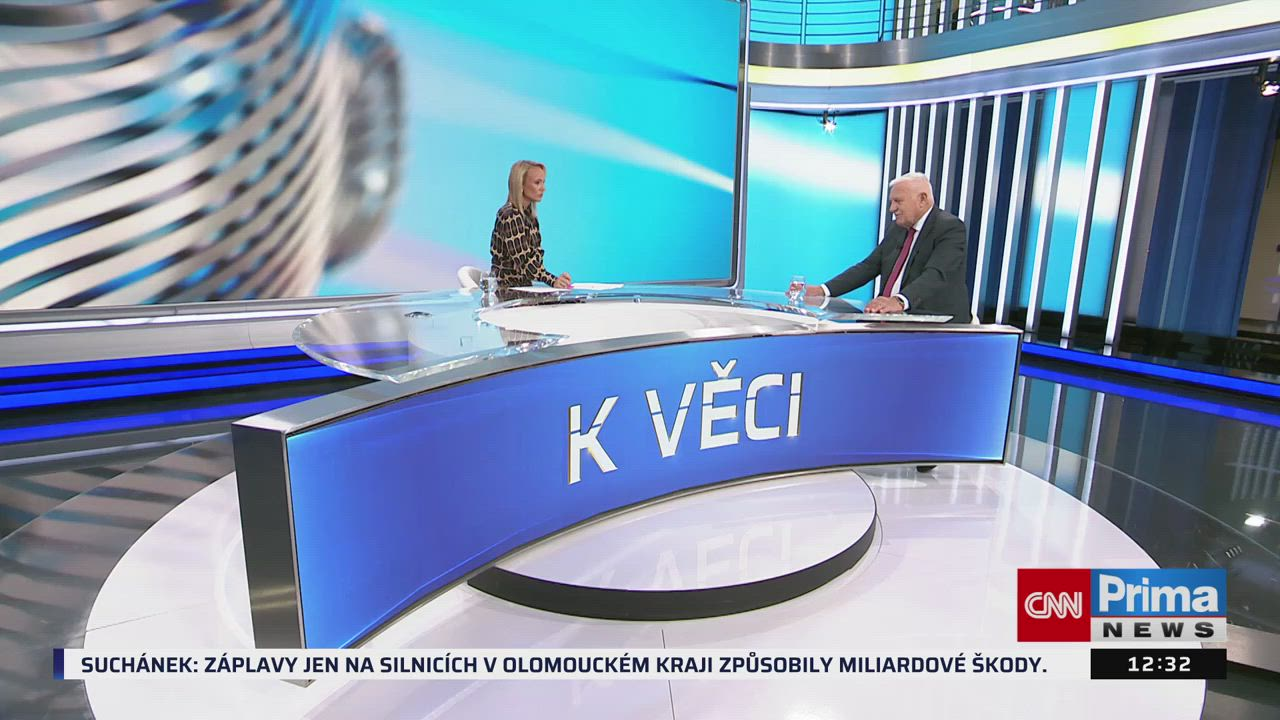 Klaus: Česko výrazně chudne, volby jsou neudálost. Síkelovo portfolio je legrační episode artwork