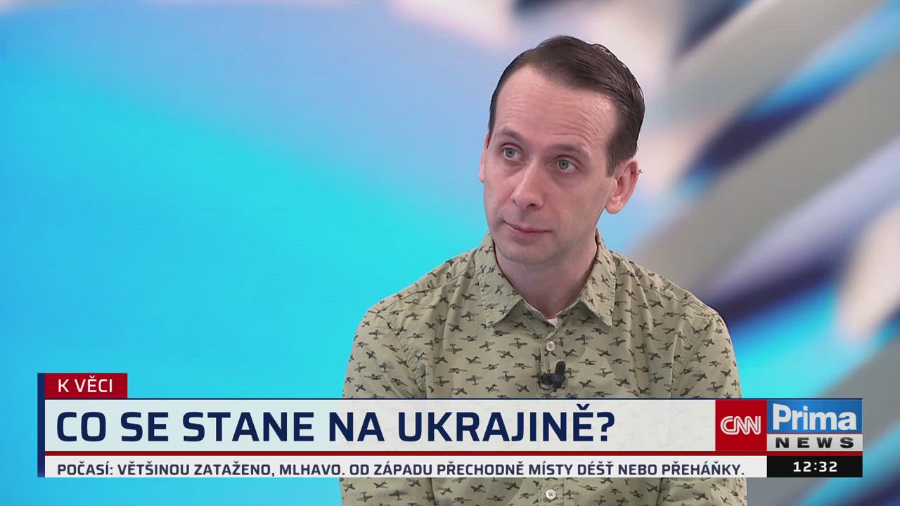 Žít v Rusku je stresující, popsal Just. Občanství nechce, své články musí posílat ke kontrole episode artwork