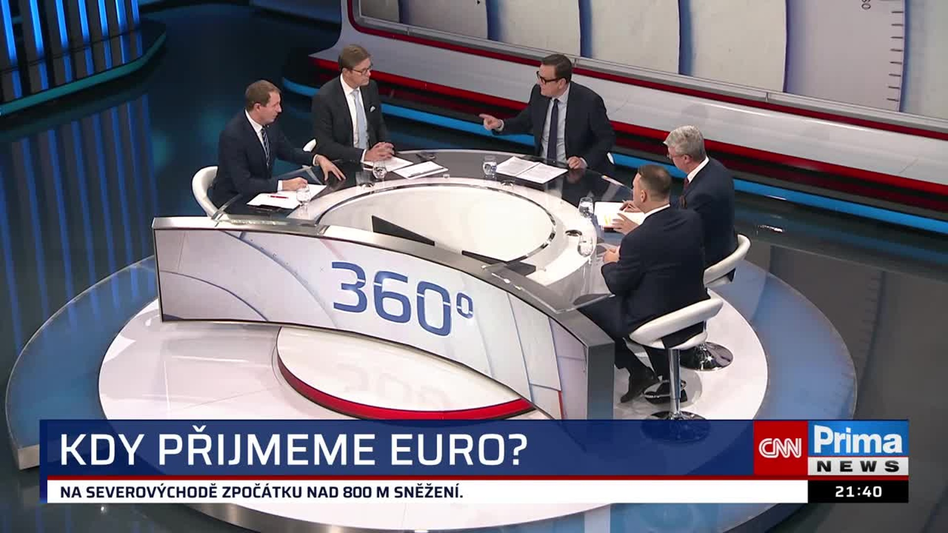 Lochman: Mít euro znamená být v extralize. Čechům to zdraží služby, nesouhlasil Havlíček episode artwork
