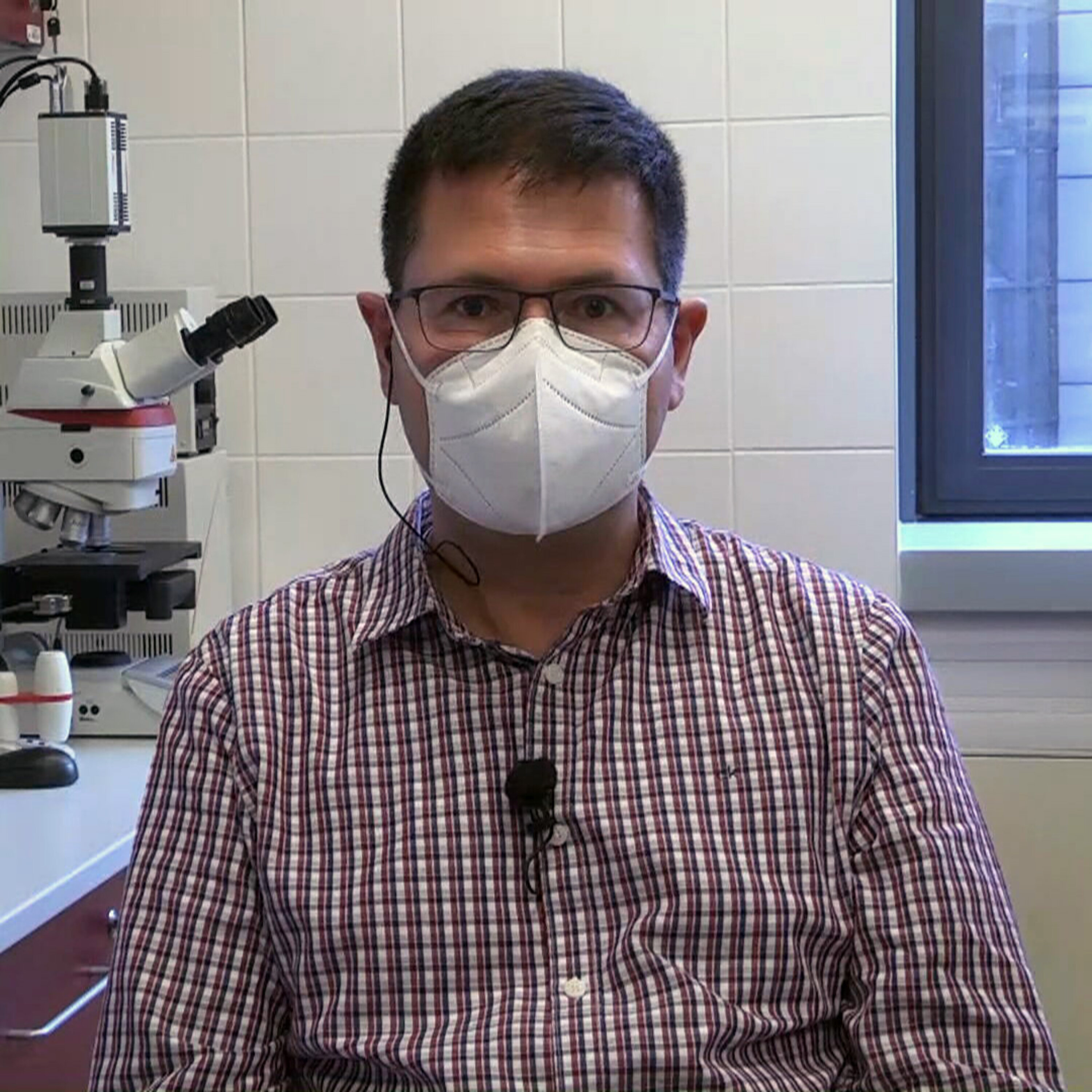 Šerý: Vakcína proti koronaviru se bude stříkat do nosu (Interview Martiny Kuzdasové, 25. leden 2021)