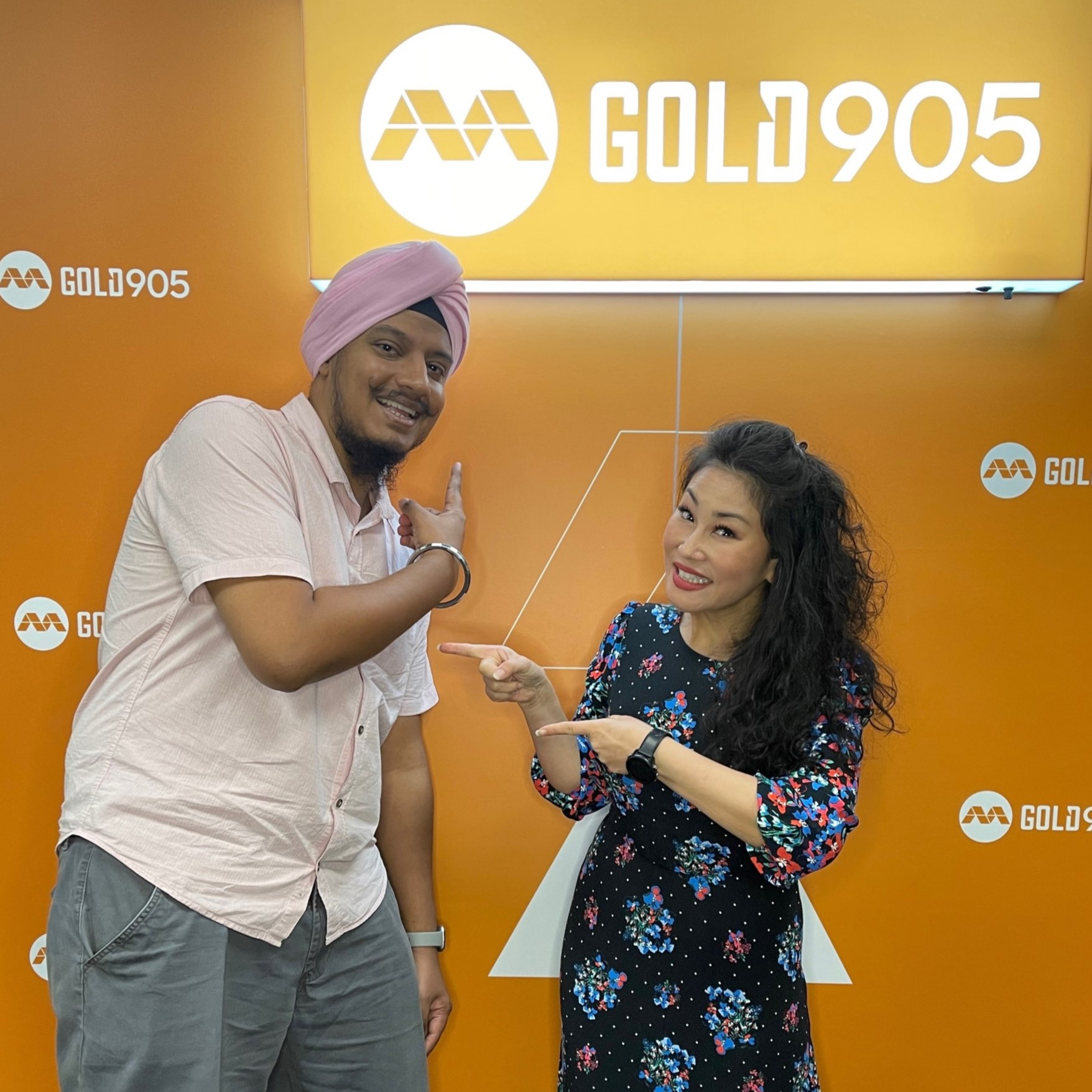 Makan Kakis with Denise Tan