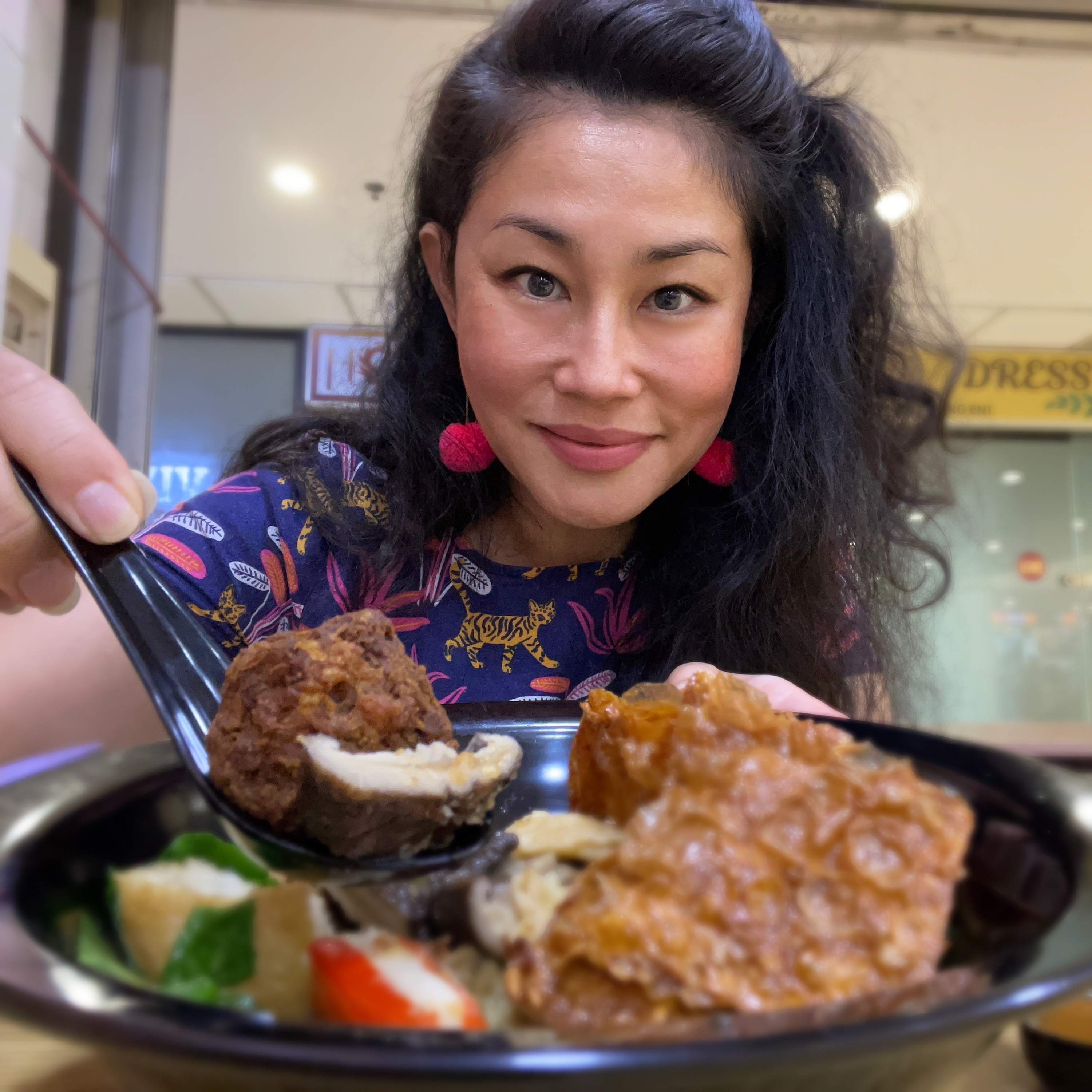 ORCHARD ROAD YONG TAU FOO WITH 2 MUST-TRY INGREDIENTS!