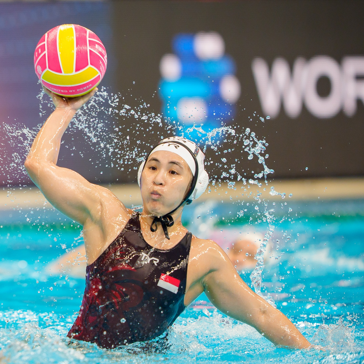 【世界泳联世锦赛】女子水球队以2比34不敌澳洲队　苦战中展现进步