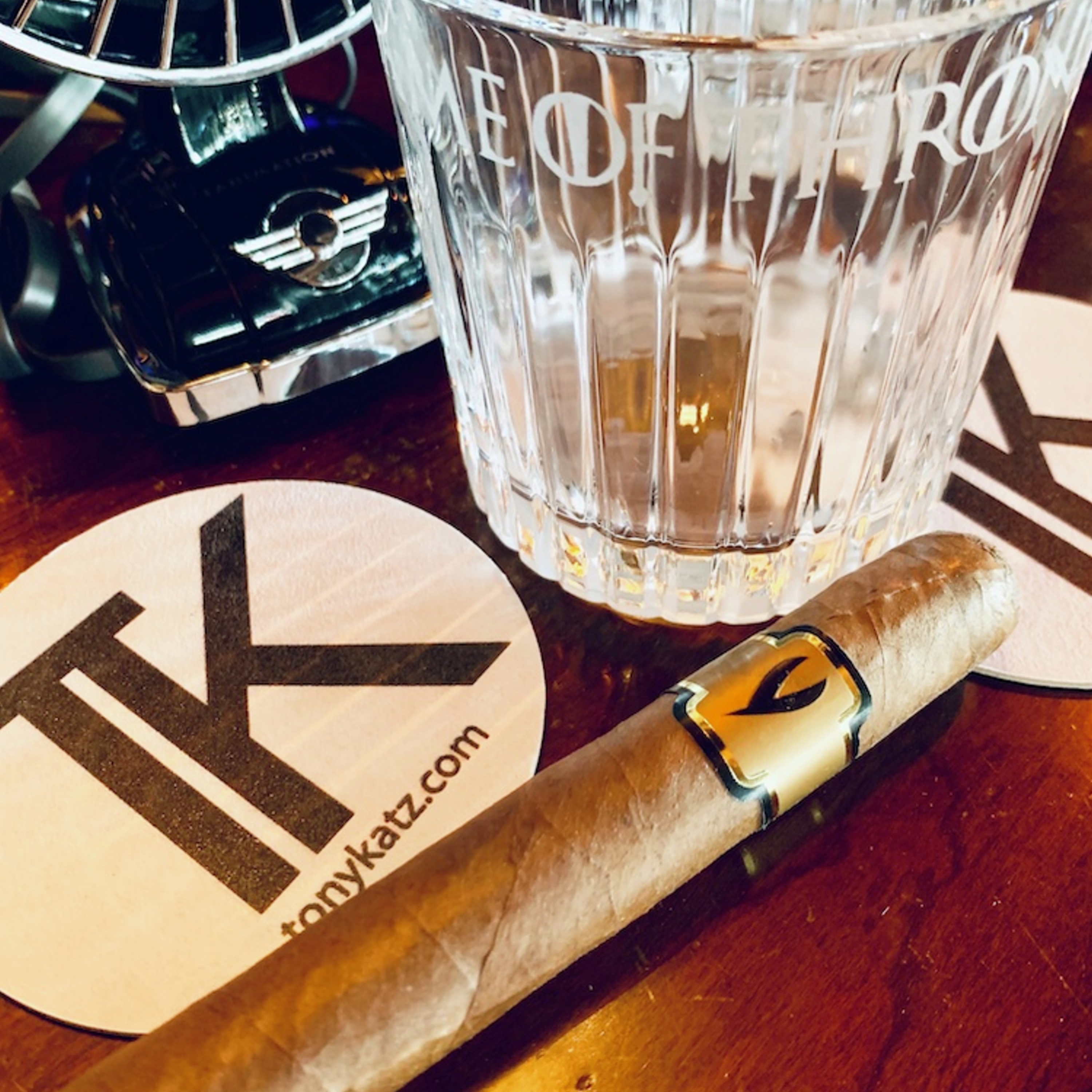 Eat! Drink! Smoke! -  Episode 30 - Julian Assange a criminal? Can Charlize Theron get a date? And why is Shinola watch so important to Detroit?