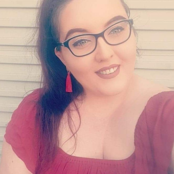 Roses Radio Episode #13 - Jennifer Jury