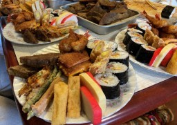 2024年もあとわずか  本土とは違う  沖縄の年末年始の過ごし方　12/26（by佐藤敬一部長・宮城裕也記者）