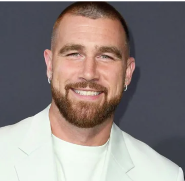 Not Everyone Is Happy About Jennifer Aniston's New Role & Travis Kelce Opens Up About Personal Struggle