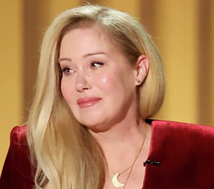 Christina Applegate Rushed To Hospital & Brad Pitt's Family Announce Sad Passing episode artwork