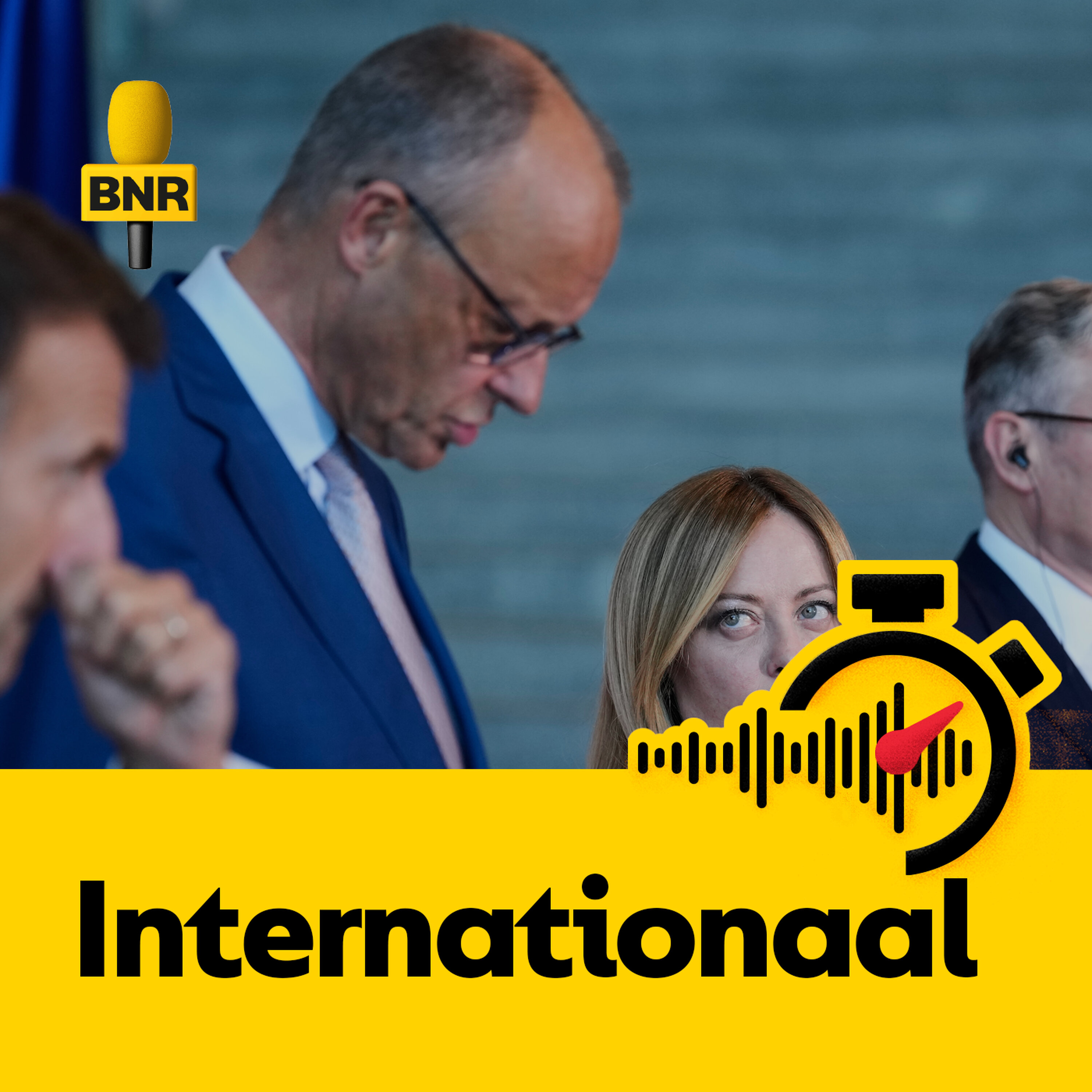 Giorgia Meloni en Emmanuel Macron proberen broze relatie te herstellen met bilateraal overleg episode artwork