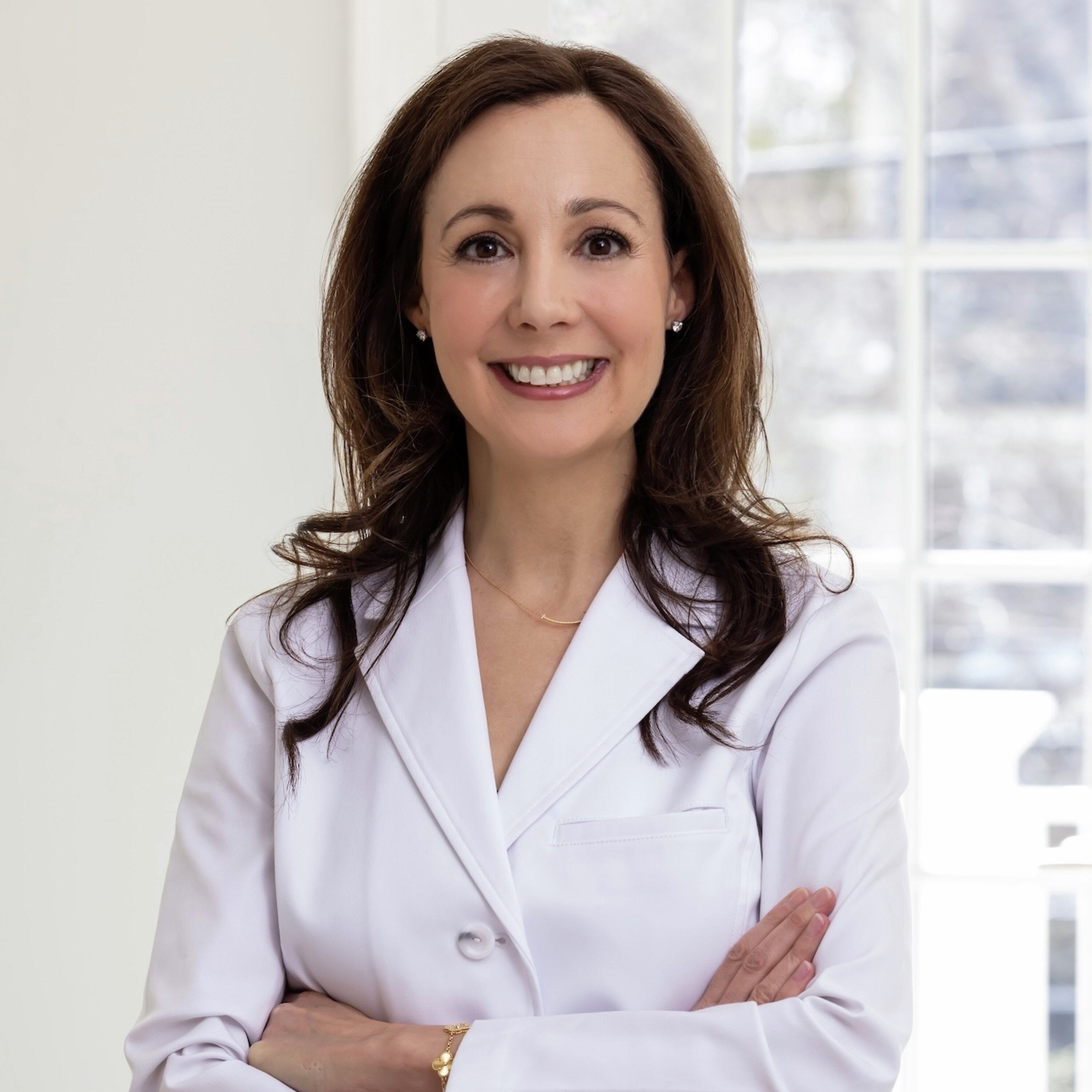 The Intersection of Hair and Skin Health: Dr. Iris Rubin, Founder of SEEN episode artwork