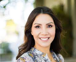 The Revolutionary Sheet Masks - Linda Wang, Founder and CEO of Karuna Skin