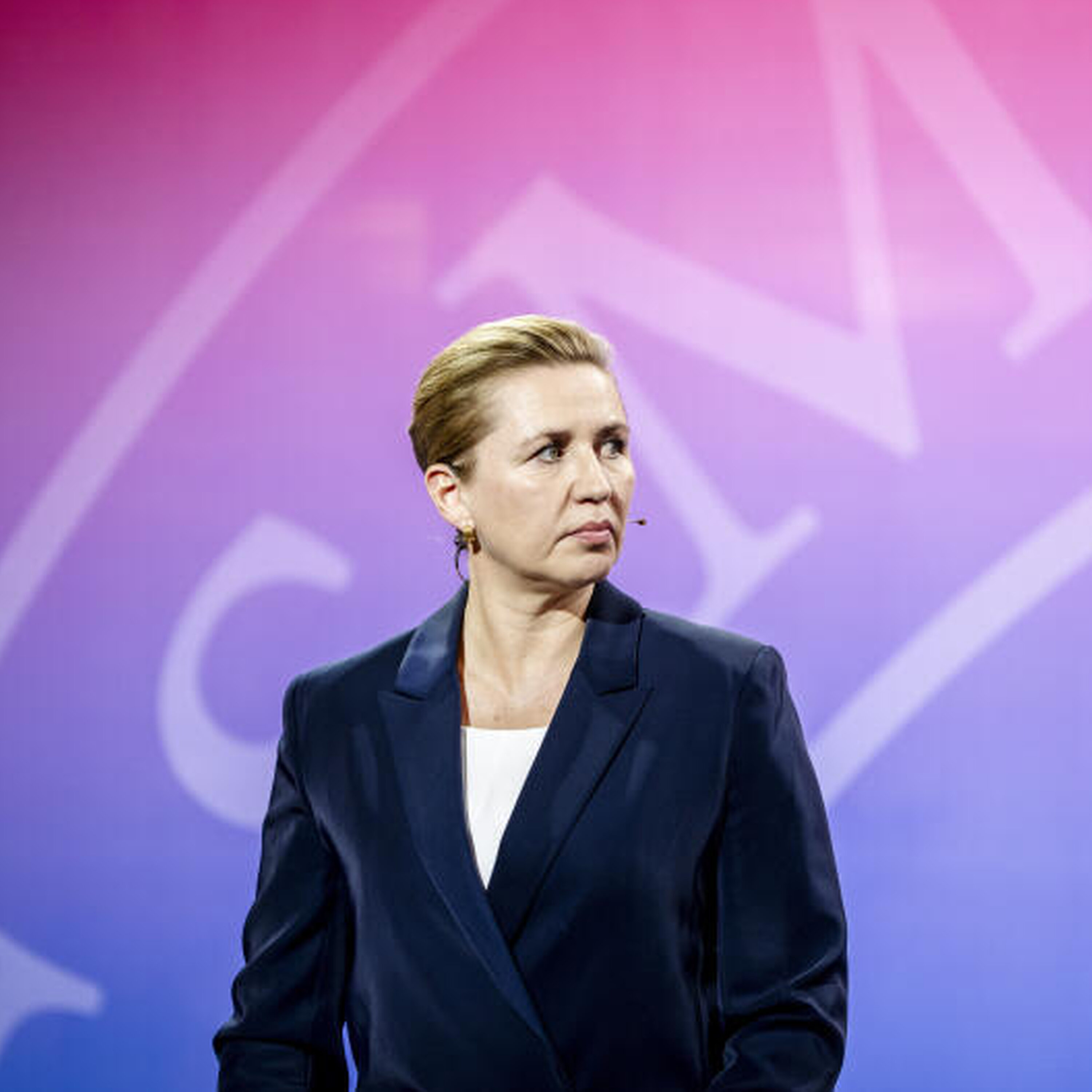 Marienborgånden er blevet ond og mørk, og alle løber nu fra afskaffelsen af store bededag Marienborgånden er blevet ond og mørk, og alle løber nu fra afskaffelsen af store bededag