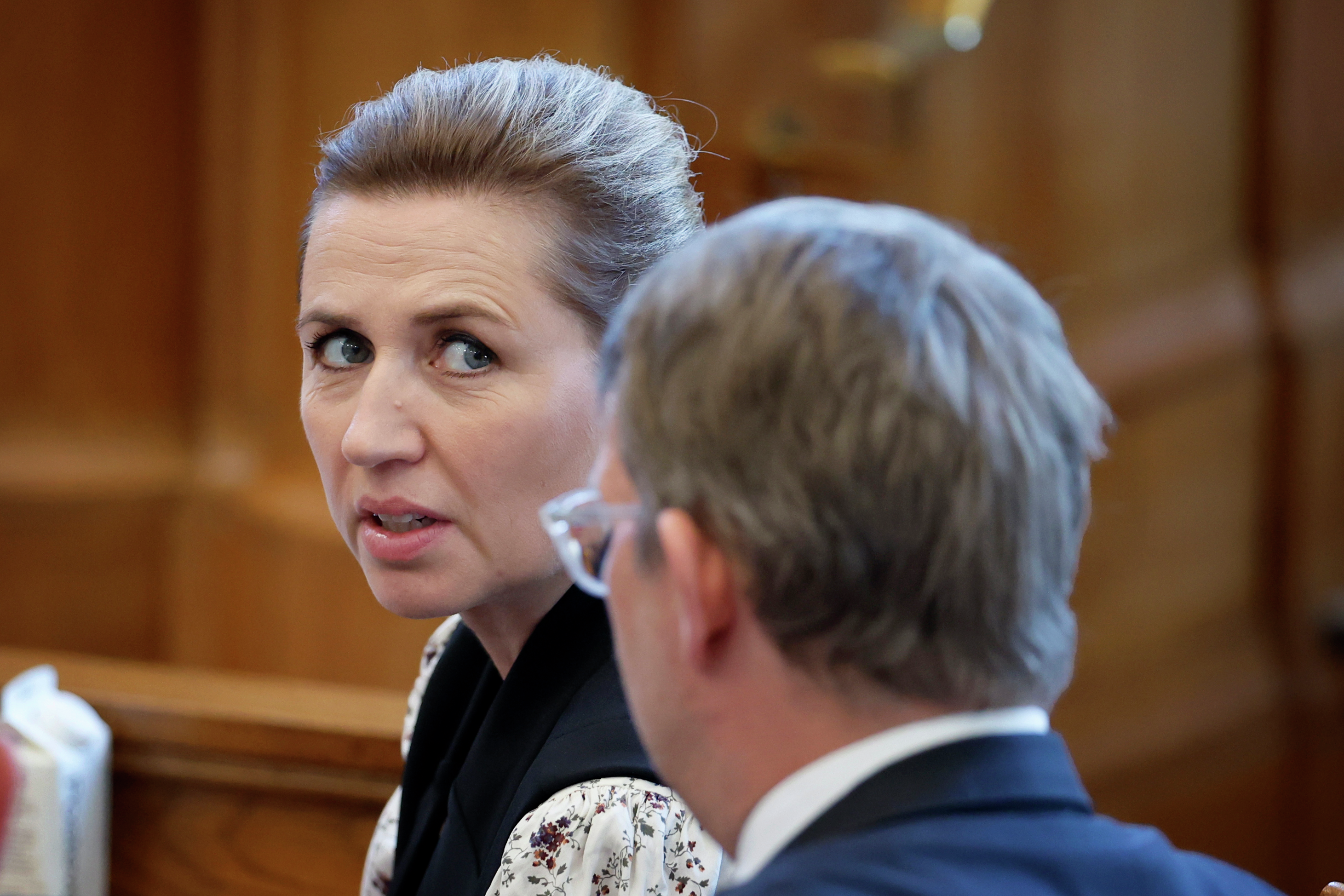 Mor og far skal skilles - men venter lige med at fortælle det til børnene