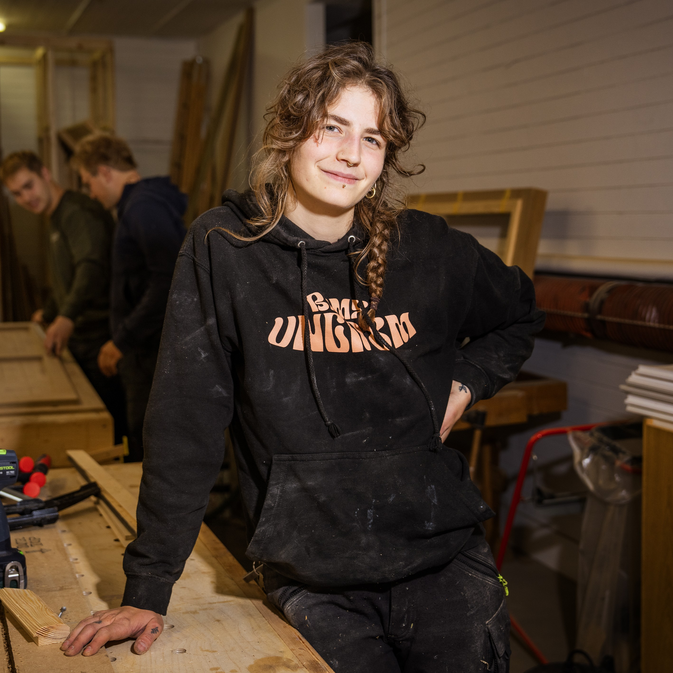 Sasha i debat med ministeren: »Byggebranchen er ikke et sted for børn« episode artwork
