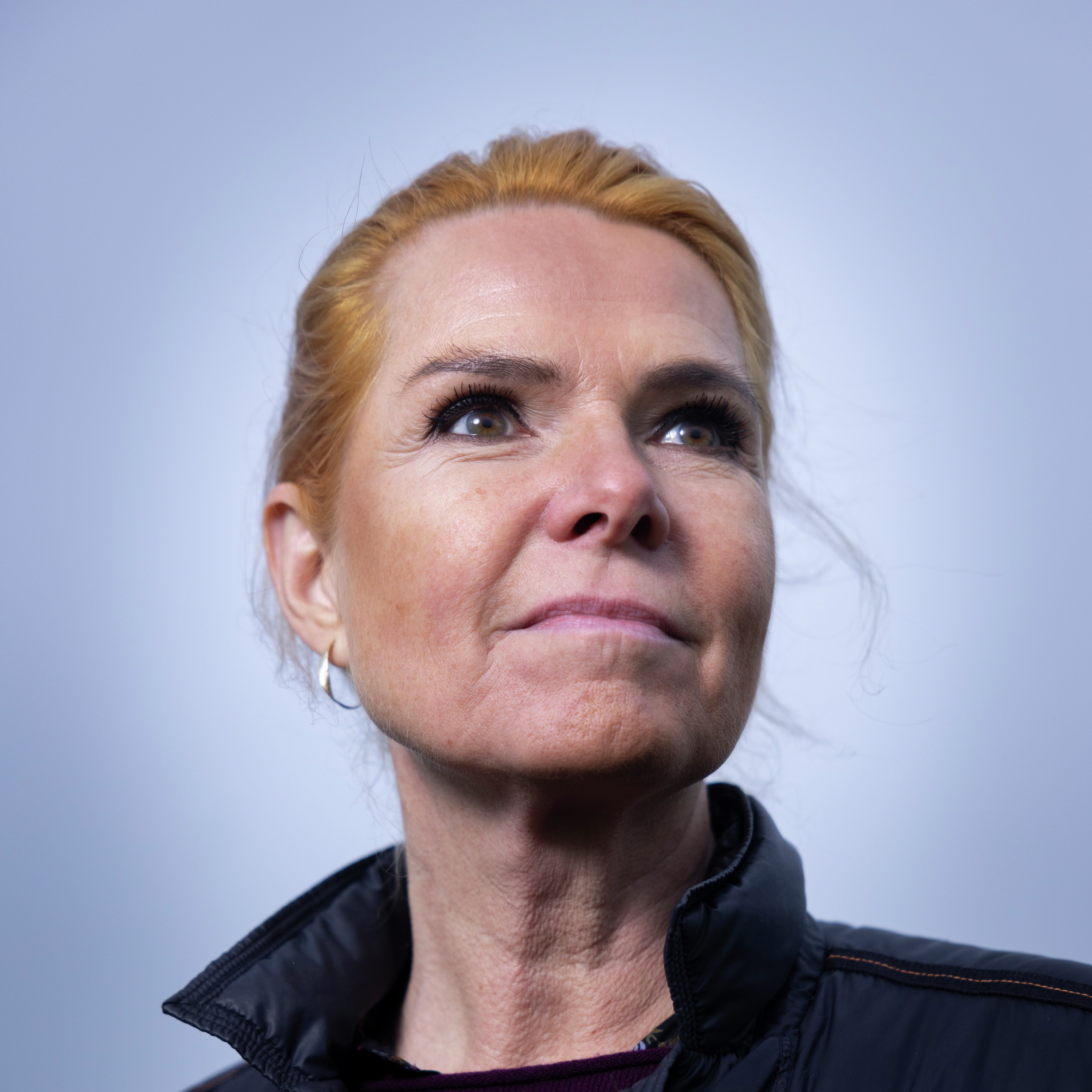 »Herregud«: Støjberg taler om skolelukninger foran skole, der slet ikke er truet episode artwork