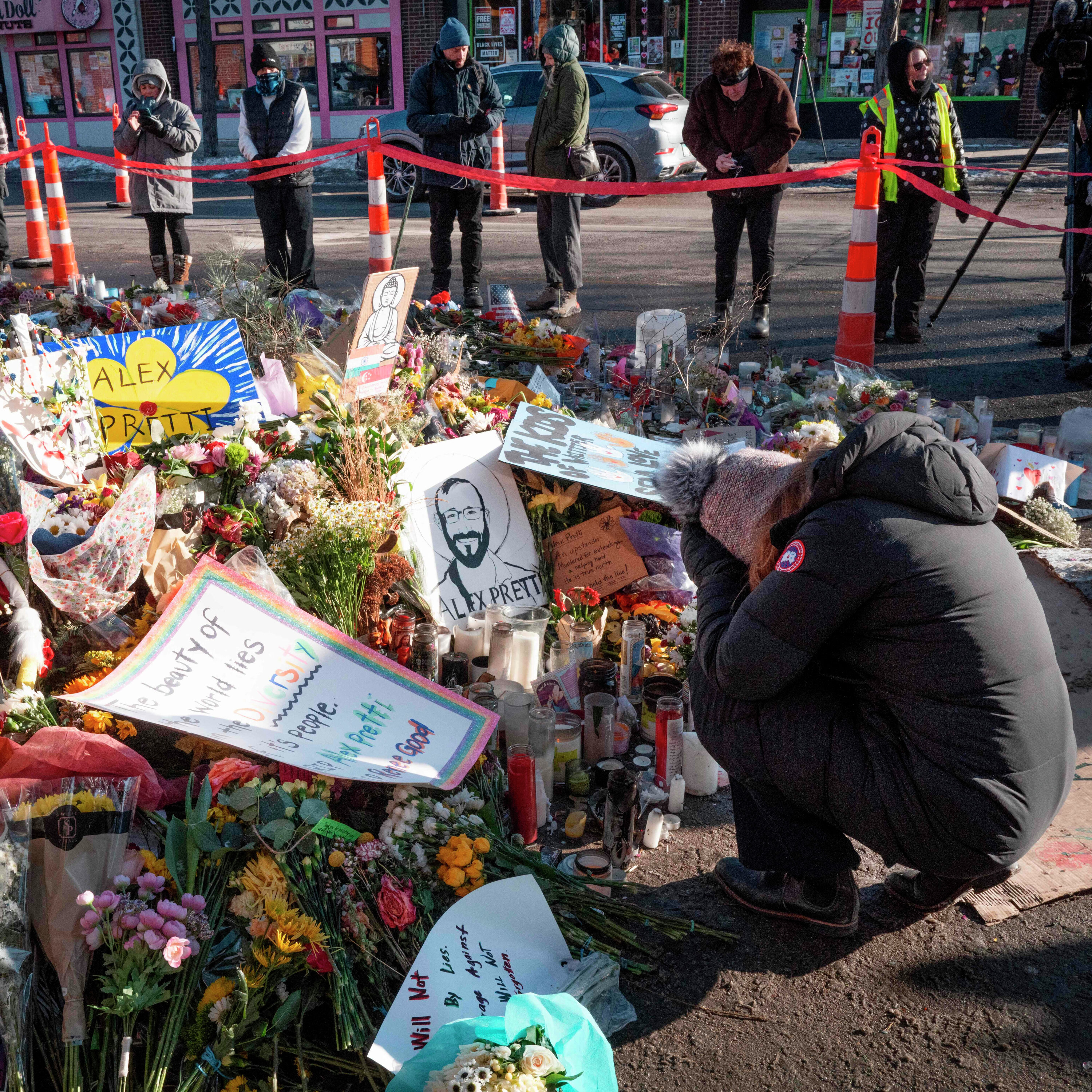 Har 10 skud ændret Trumps jagt på illegale migranter? Har 10 skud ændret Trumps jagt på illegale migranter?