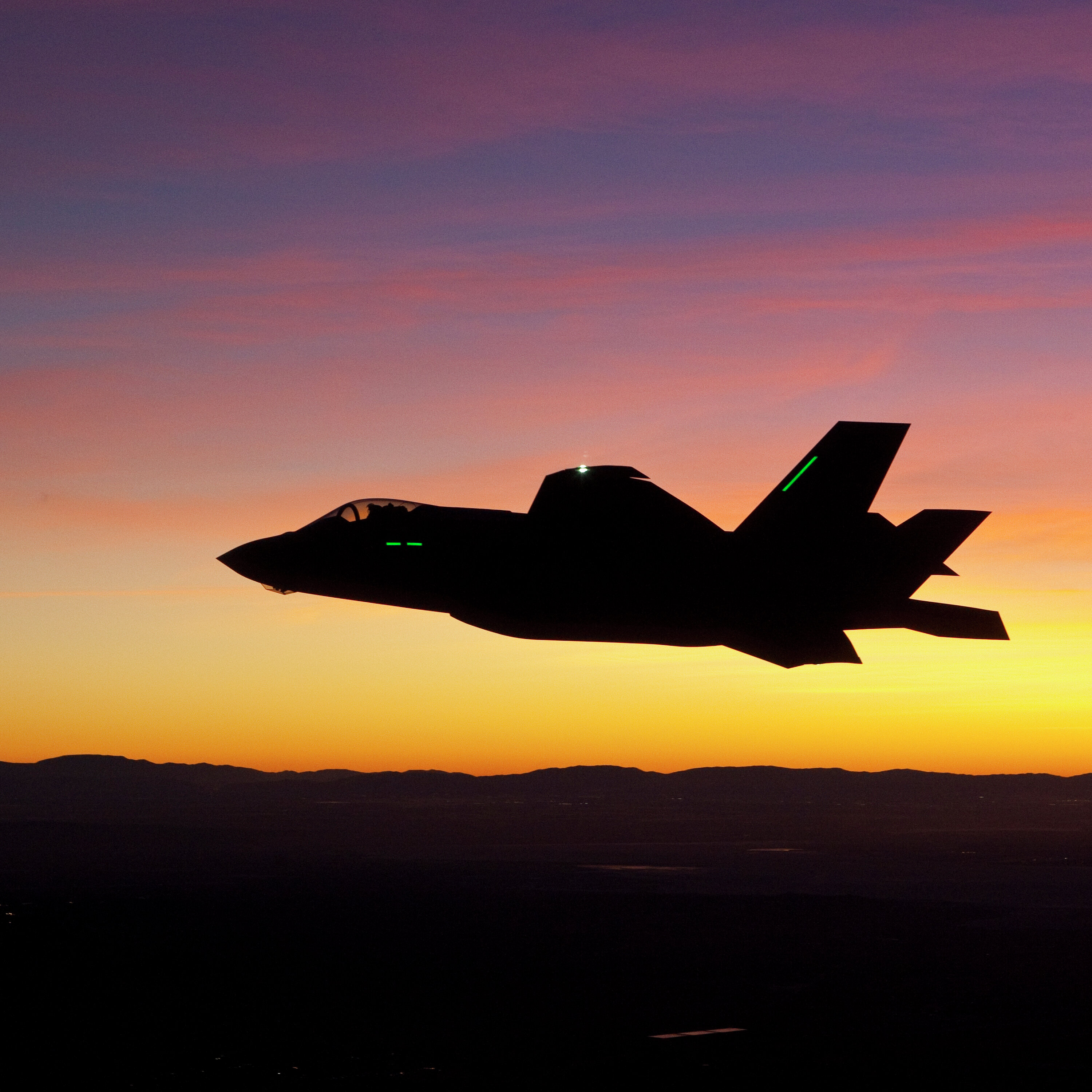 Global: Militærindustrien er inde i varmen og har kronede dage Global: Militærindustrien er inde i varmen og har kronede dage