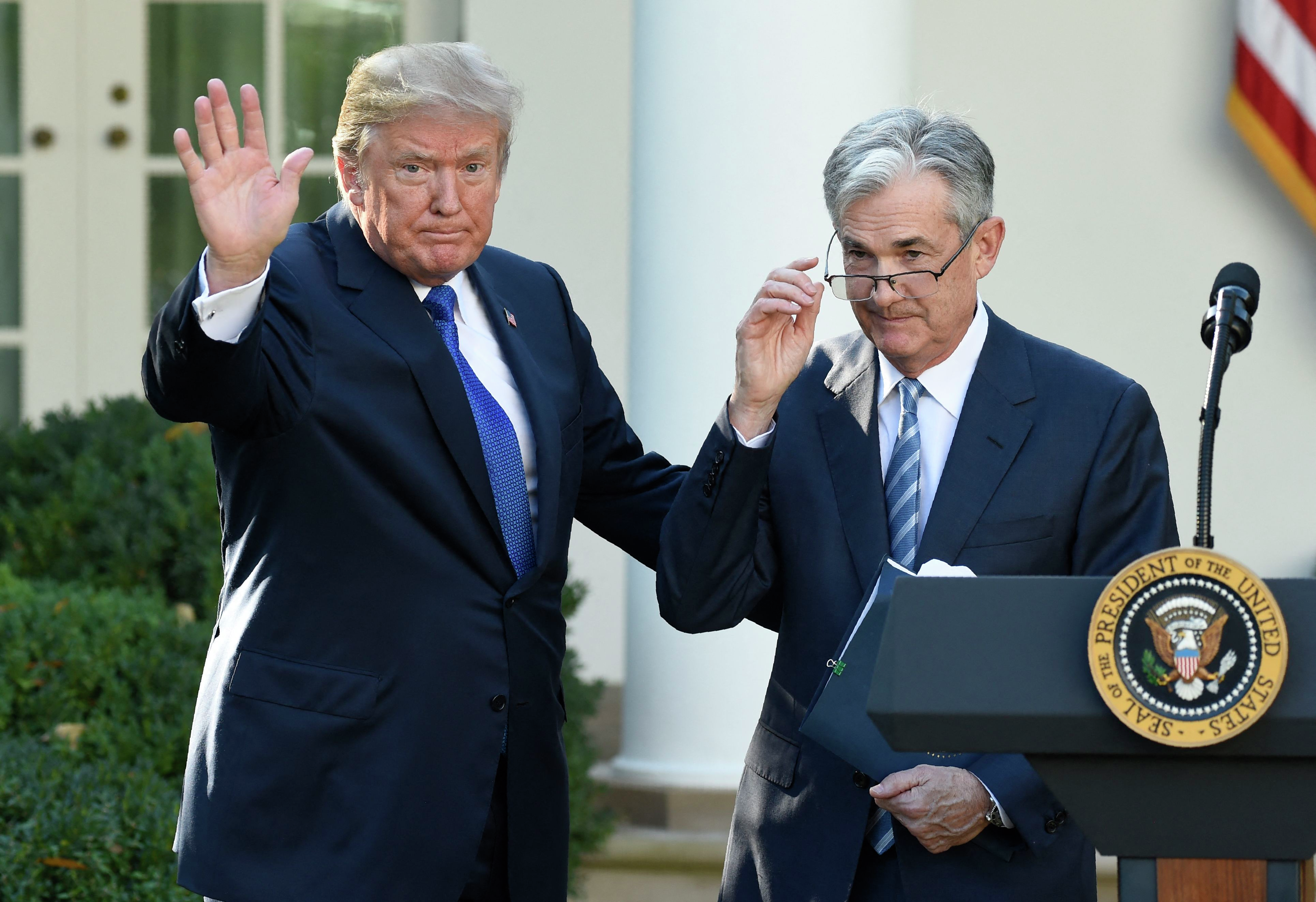 Lyn-analyse: Trump går efter struben på centralbankchefen - men han ryster ikke