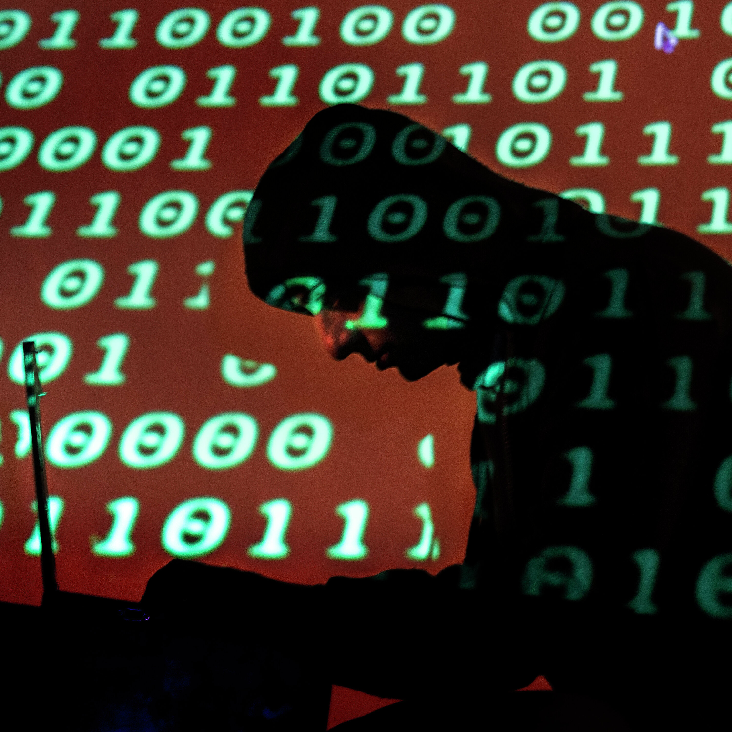 Finans Global: Hackerne kommer - hvem er de og hvem går de efter? Finans Global: Hackerne kommer - hvem er de og hvem går de efter?