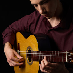 Grisha Goryachev, classical guitarist: Live in WYPR's Studio A