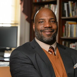 Jelani Cobb: Revisiting the 1968 Kerner Comm. report on US racism