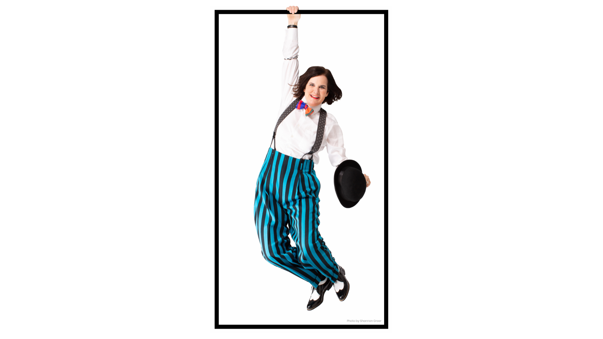 Decades into a career, Paula Poundstone is still making audiences cackle