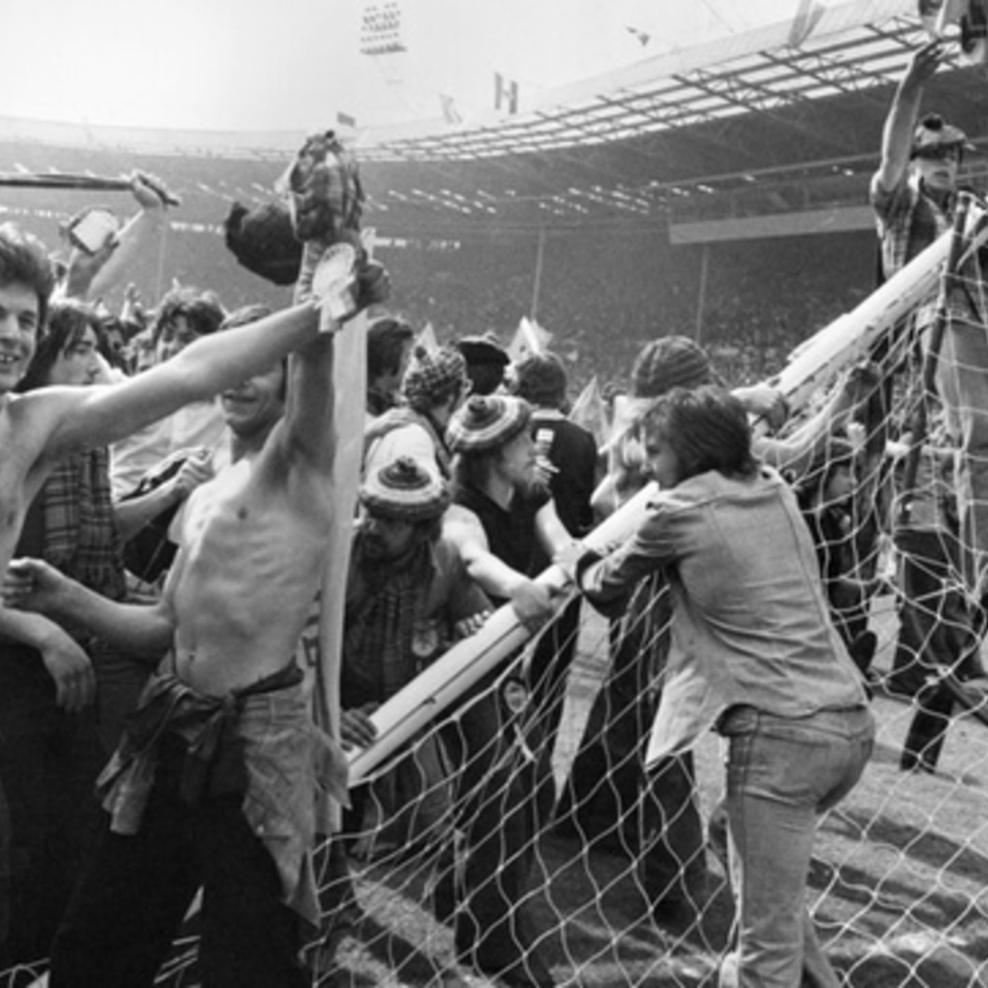 169 - Disco Demolition Night - (Live in Chicago)