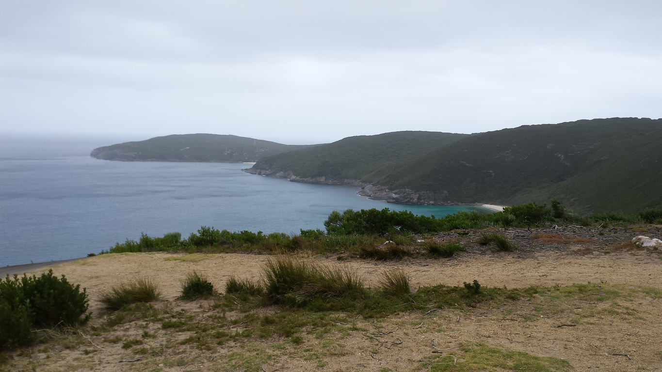 One man dead, another injured after rock climbing tragedy at West Cape Howe