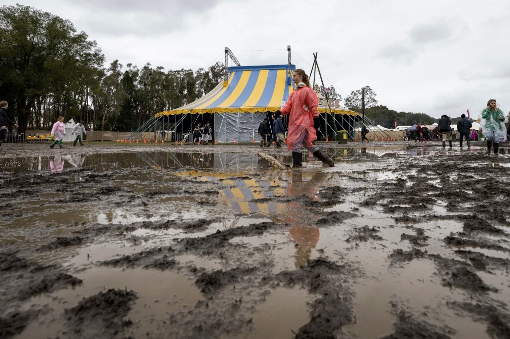 'An absolute mess': Peter Ford describes Byron Bay music festival disaster
