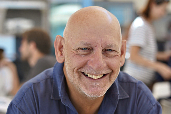 Bulls N’ Bears – Castle Minerals (MD interview – lead-zinc in WA’s Earaheedy Basin)