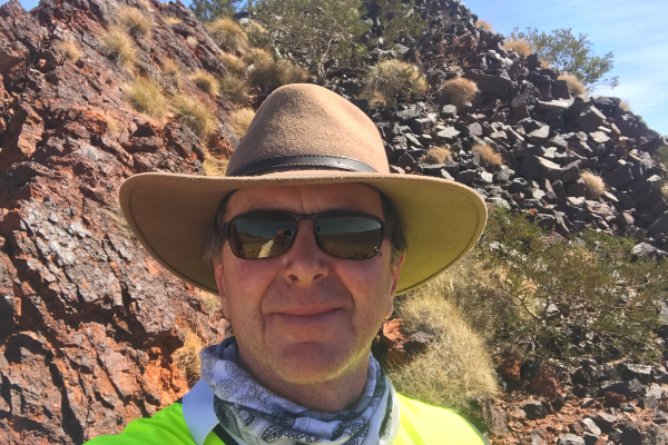 Bulls N’ Bears – Strike Resources (Managing Director interview – Iron ore in the Pilbara)