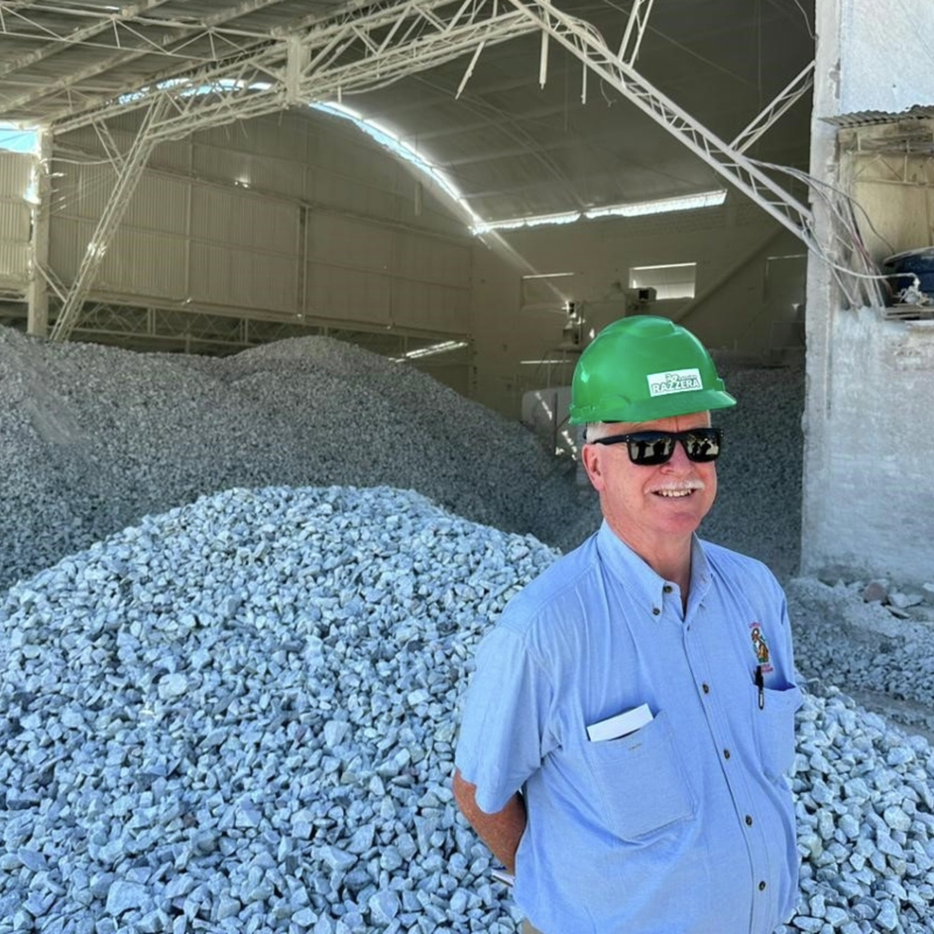 Aguia Resources: Already on the ore, plant in place, huge gold grades, ready to go mining!