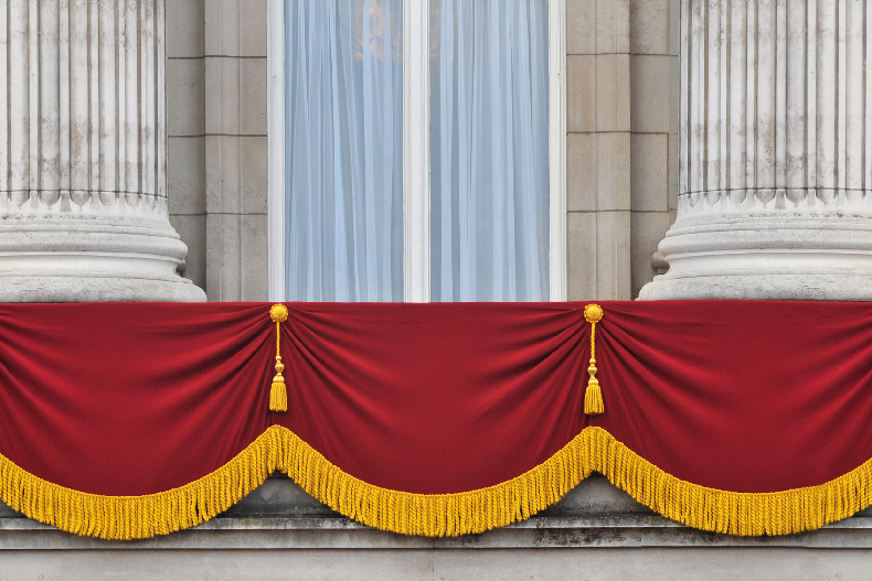 Debate reignites on whether it's time Australia cuts ties with the monarchy