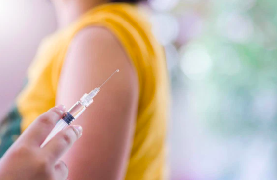 Should it be mandatory for teachers to have a COVID-19 vaccine?