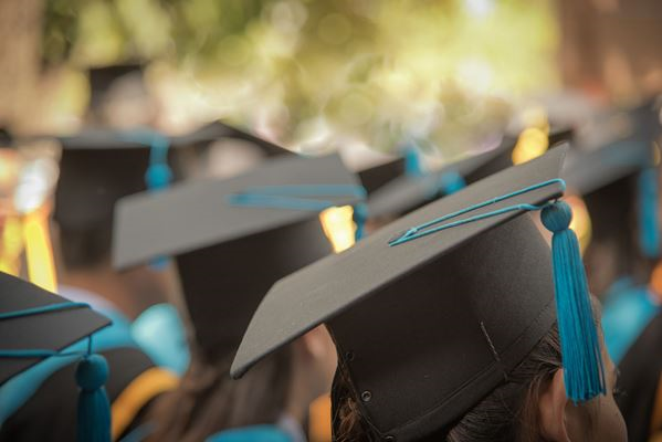 Universities fail to prepare graduates for work